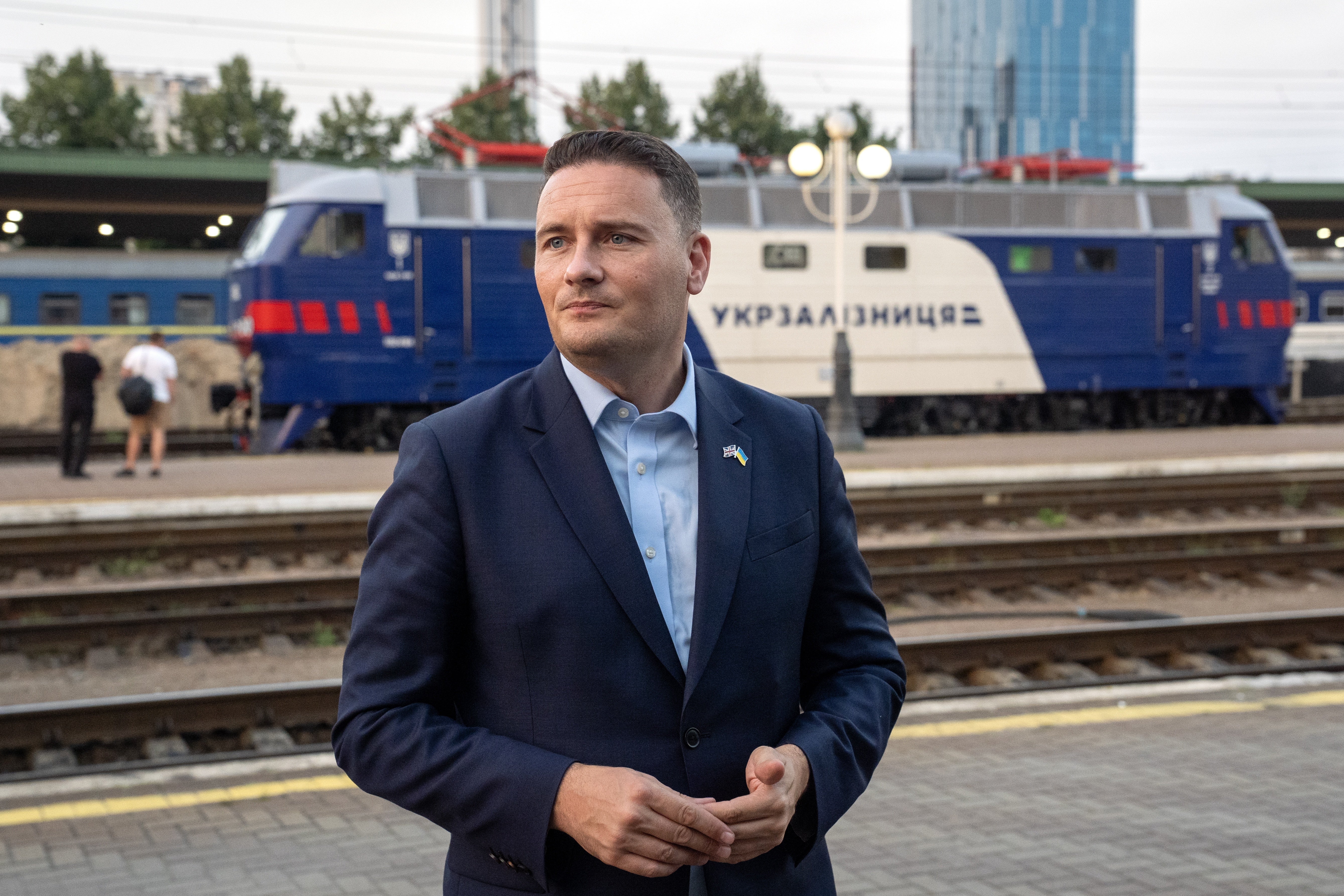 Wes Streeting looks on before departing by train in Kyiv, 5 August