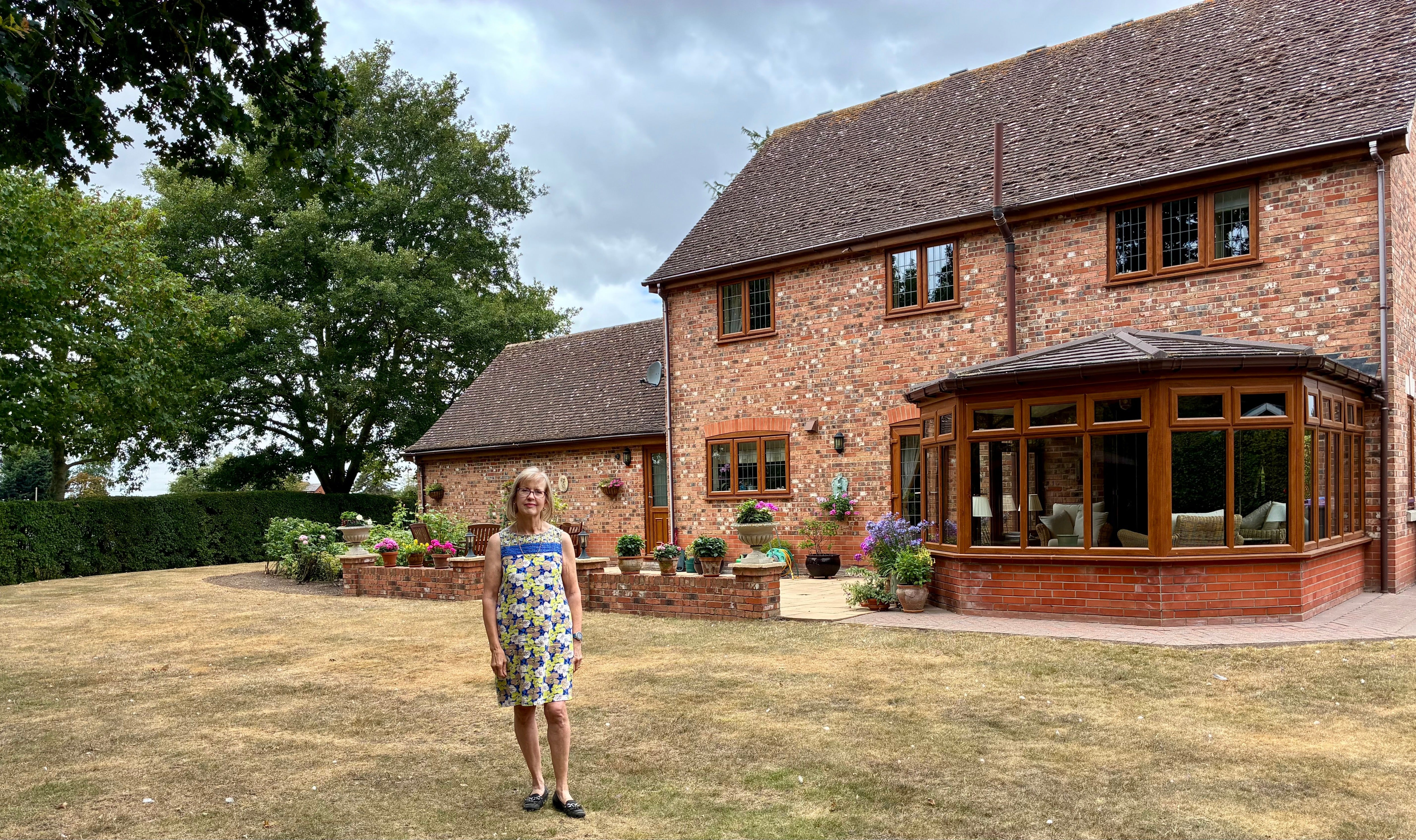 &lsquo;My &pound;500k home has been left cracked and irreparable by the heatwave &ndash; now I can&rsquo;t sell it&rsquo; 