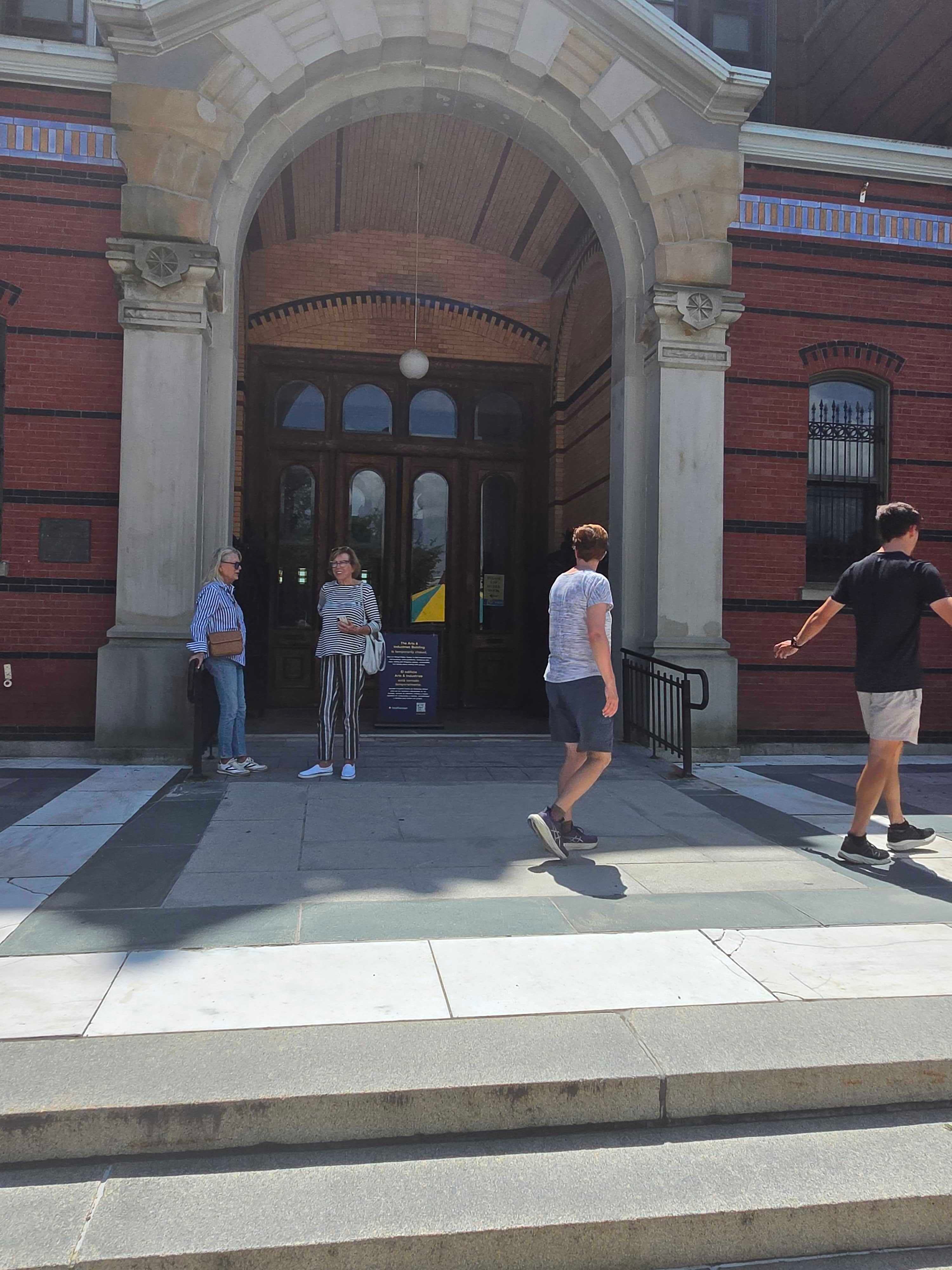 Smithsonian shut down several museums in DC for unexplained ‘mechanical issue’