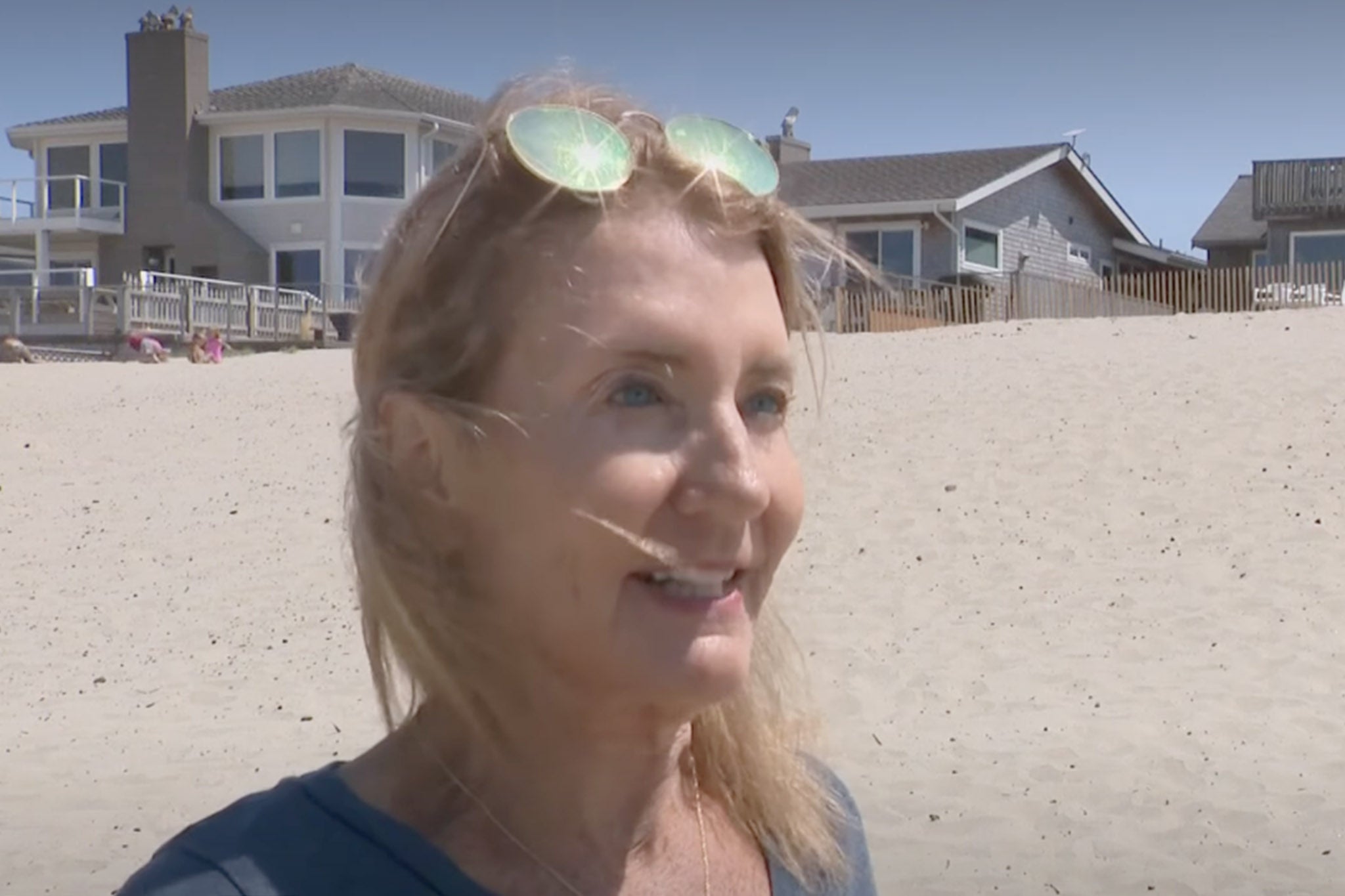 Niedermeyer says she’s spent more than $400,000 fighting the Oregon Parks and Recreation Department for permission to move the sand