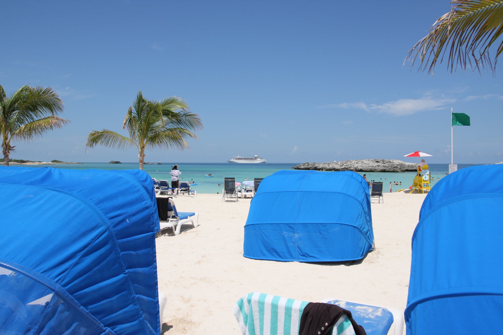 Norwegian Cruise Line passenger Jason Gordon claims he was bitten by a 'swimming pig' while on a shore excursion to the line’s private island, Great Stirrup Cay, seen here (Creative Commons)