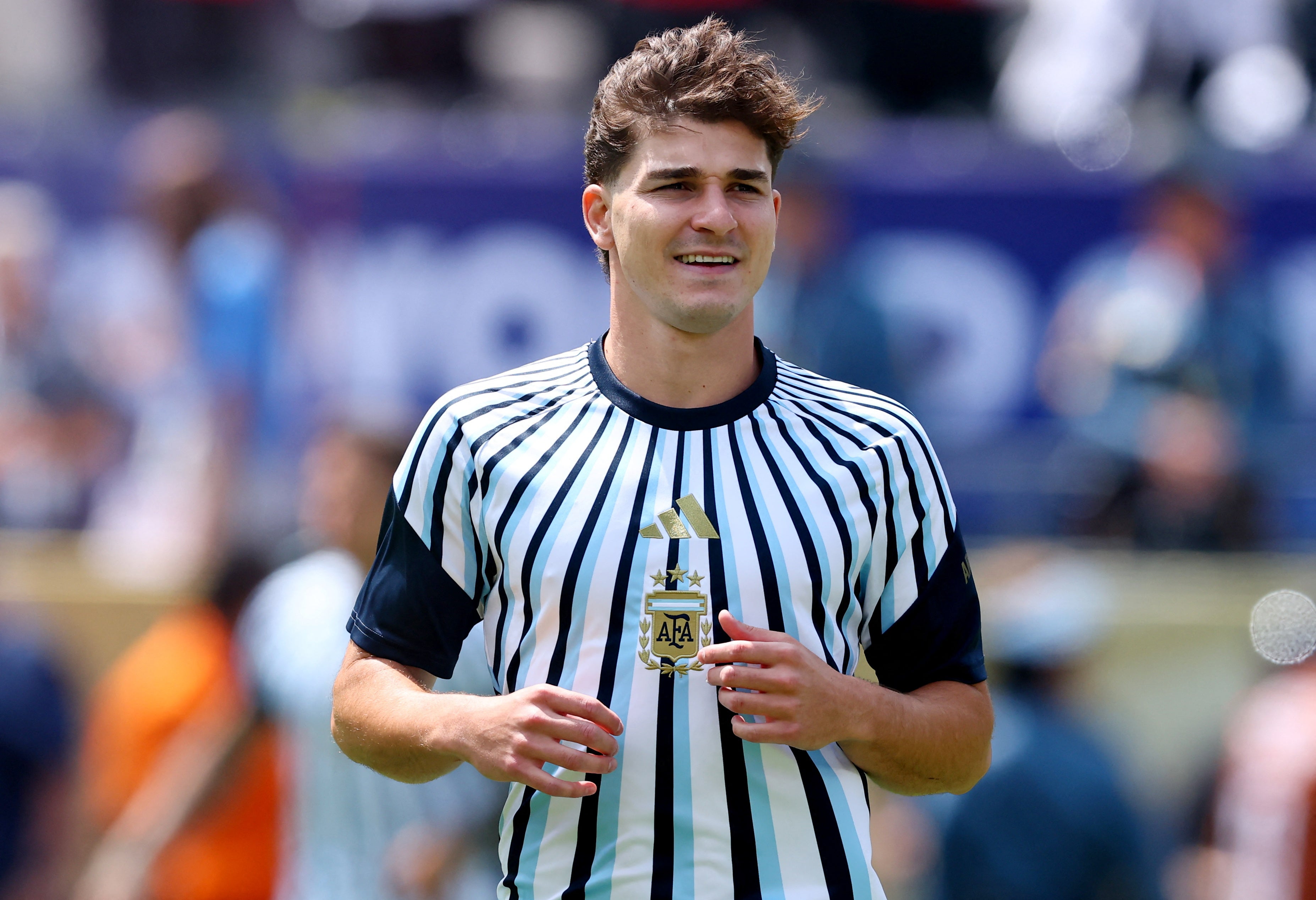 Transfer news LIVE: Arsenal identify Vinicius Jr alternatives, Liverpool get Barcola boost, Man Utd sign midfielder