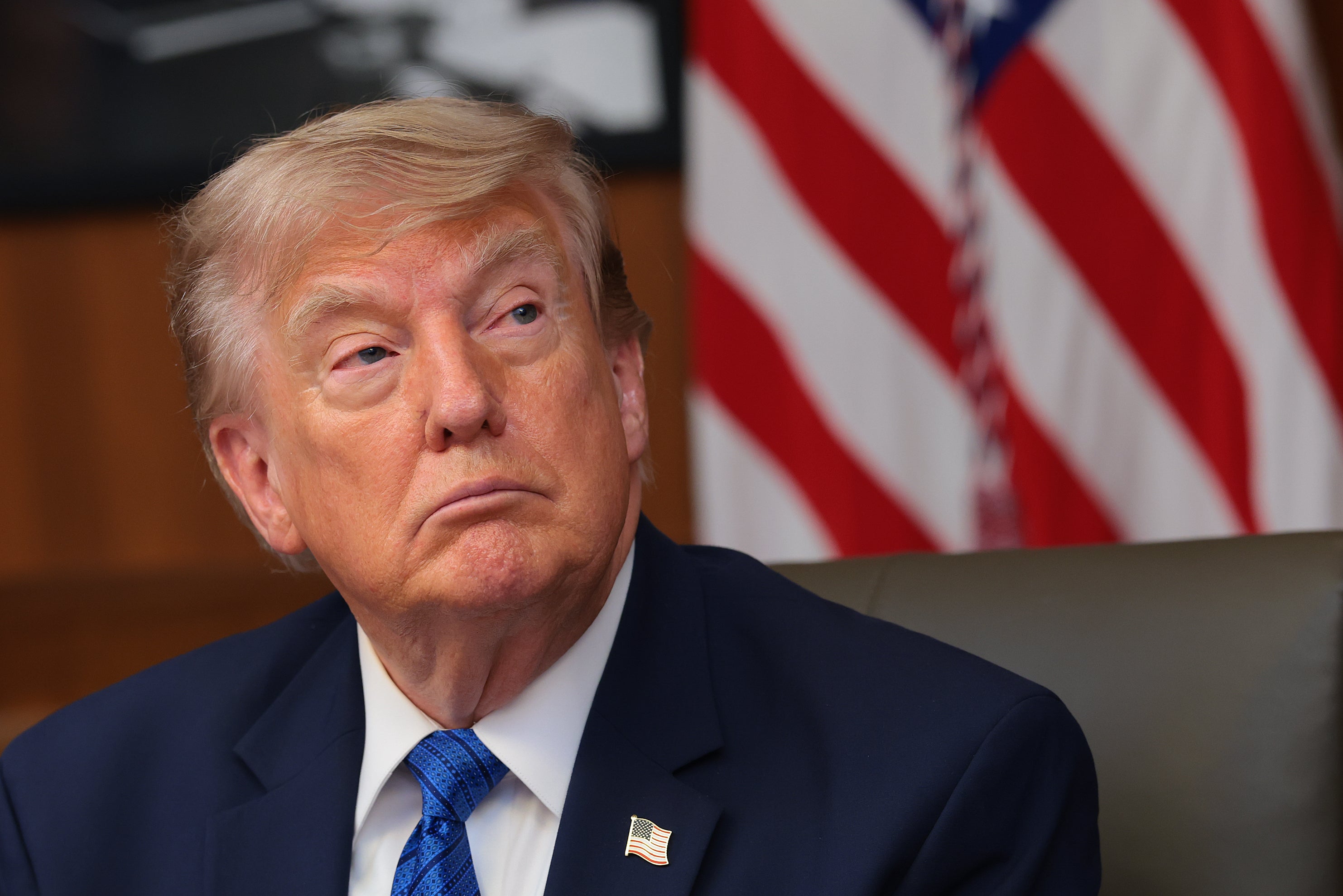 independent.co.uk - Jarrett Renshaw - Trump hosts mining CEOs amid worries over depleting weapons stockpiles