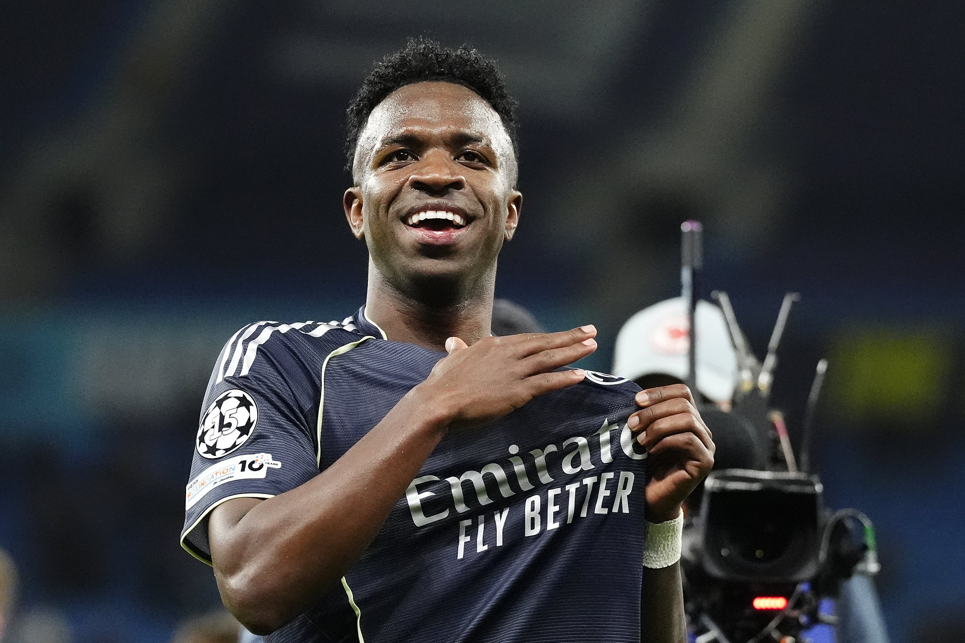 Transfer news LIVE: Arsenal identify Vinicius Jr alternatives and Liverpool agree Barcelona defender deal