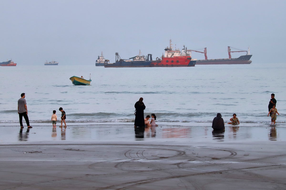 Iran says Strait of Hormuz will remain closed until US meets six demands