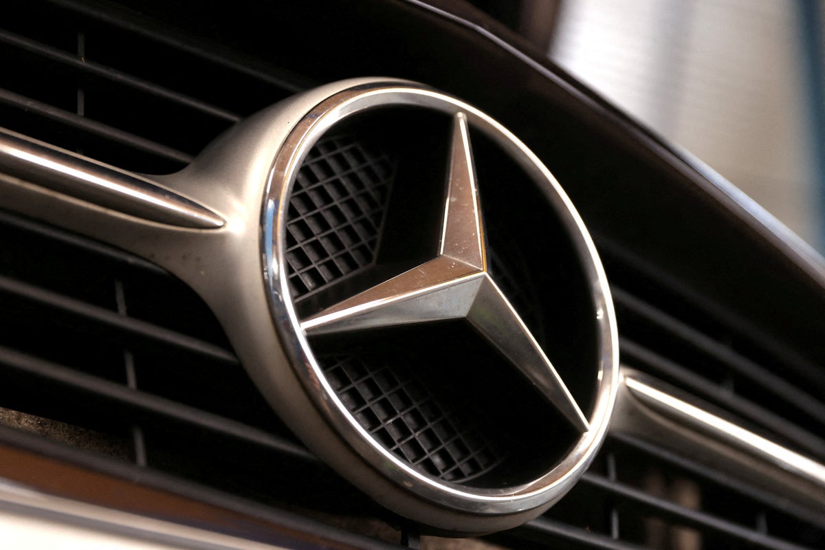 Mercedes AMG sued by drivers who claim seat logos cause burns