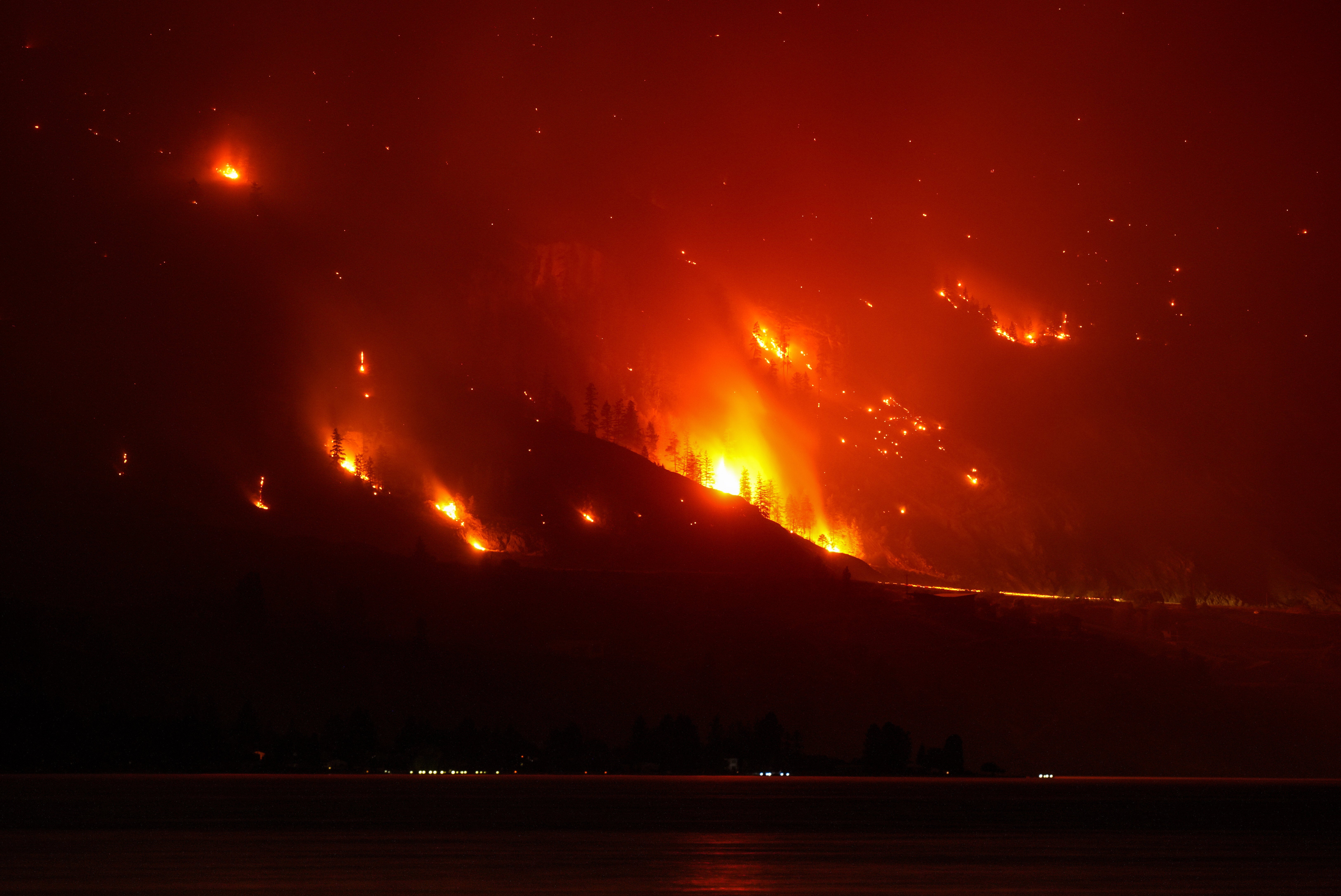 EEUU-CANADÁ-INCENDIOS FORESTALES