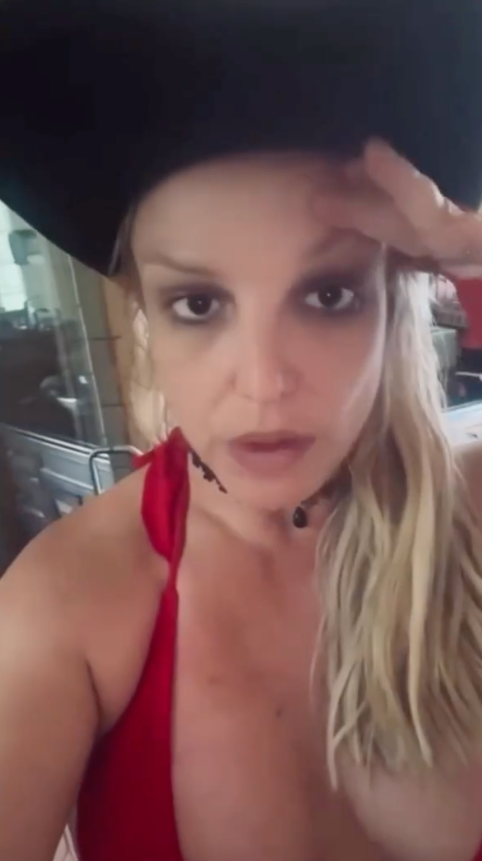 Spears warned fans to ‘be careful with your bodies’ after her experience with the anti-wrinkle injections