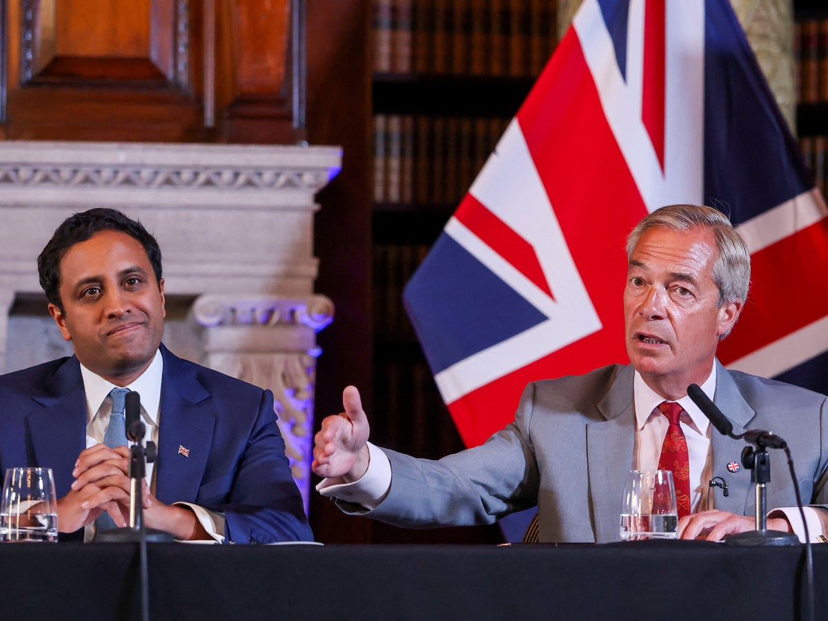 Reform 'financing brutality with UK taxpayer money' with pledge to deport  foreign criminals to El Salvador | The Independent