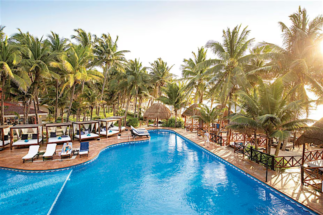 <p>Save on holidays to Mexico, Spain, the Caribbean, Portugal and more </p>