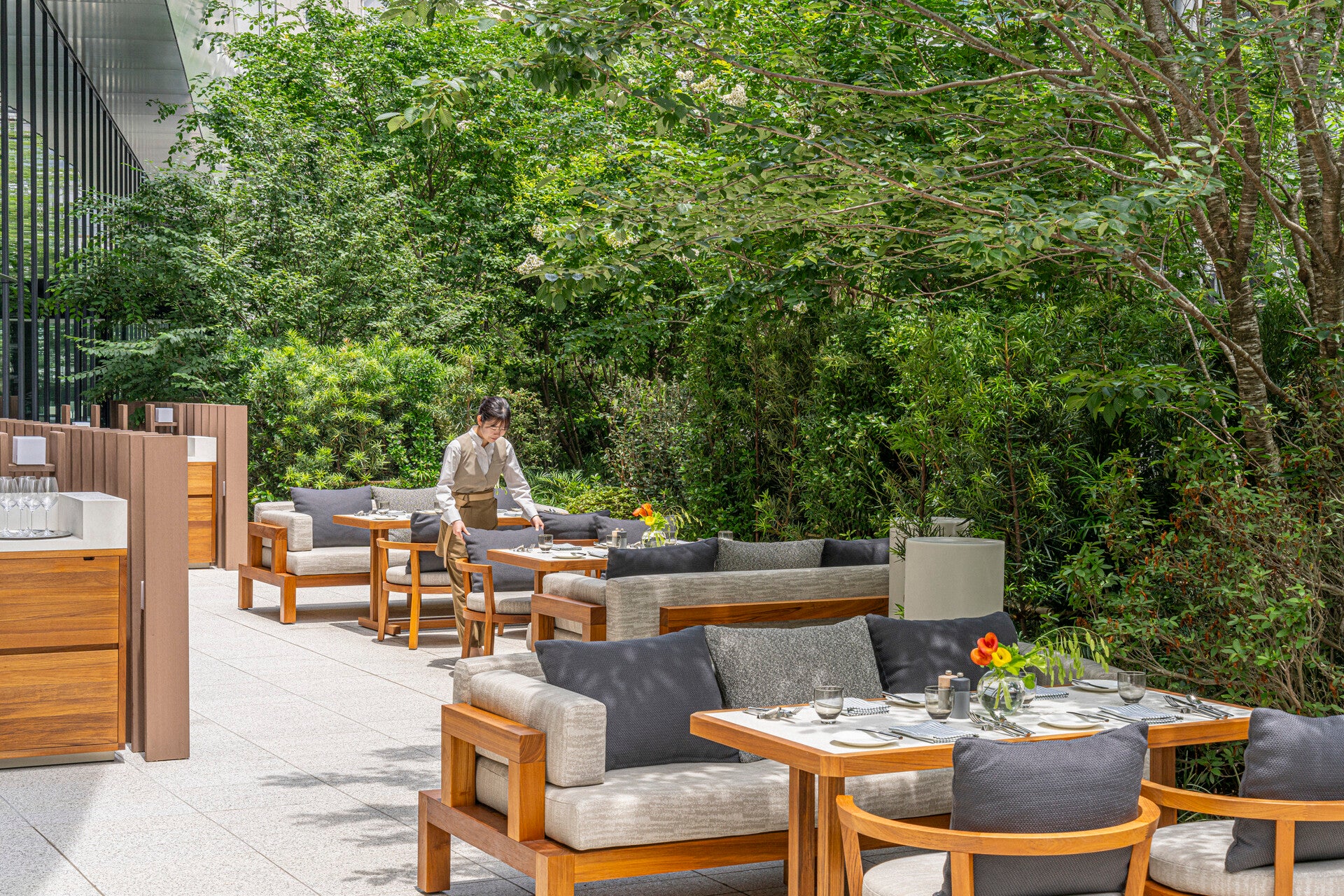 Jardin, the hotel’s Japanese-French fusion bistro and buffet restaurant