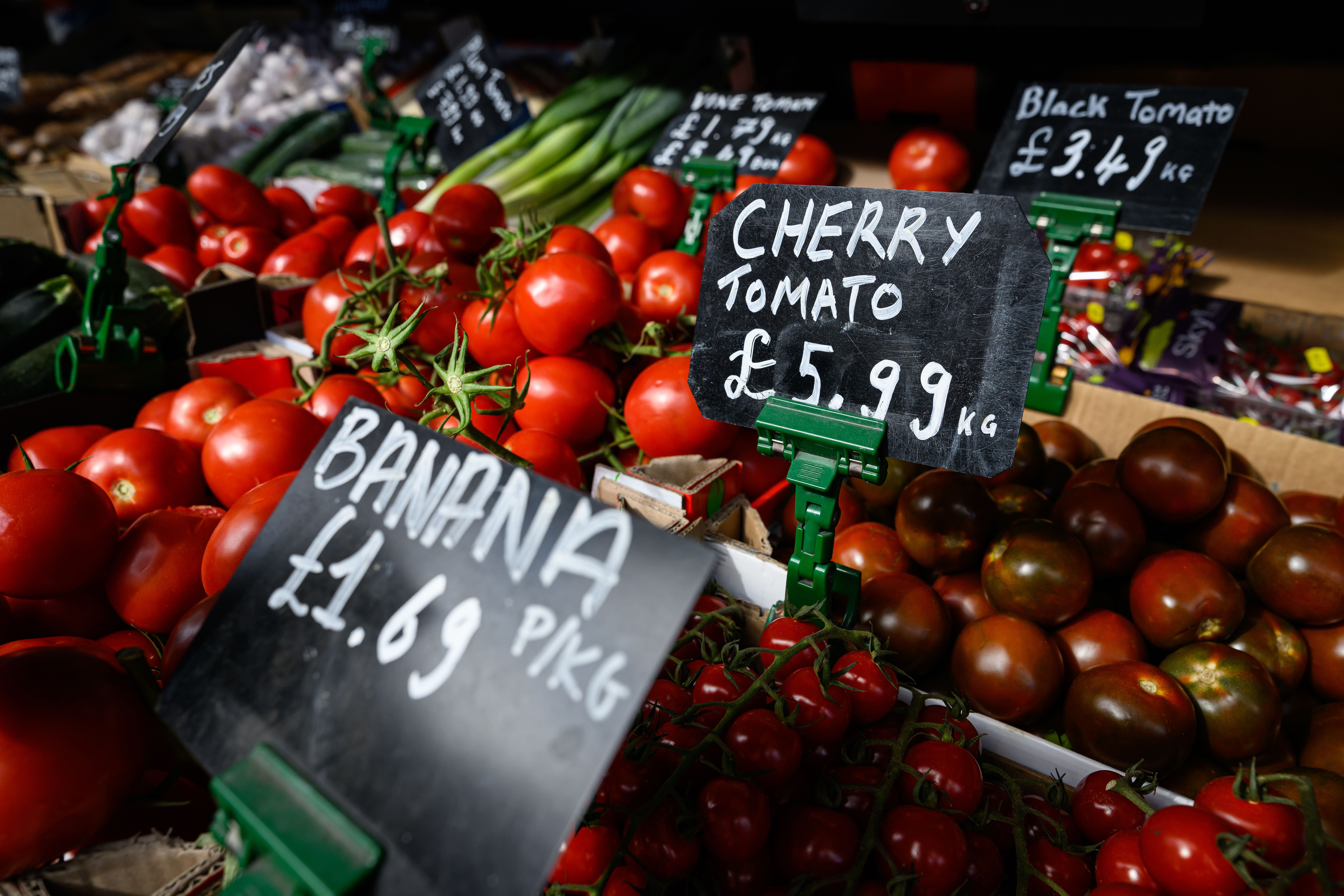 Fruit, vegetable and grain supply are being hit by heatwaves (Getty)