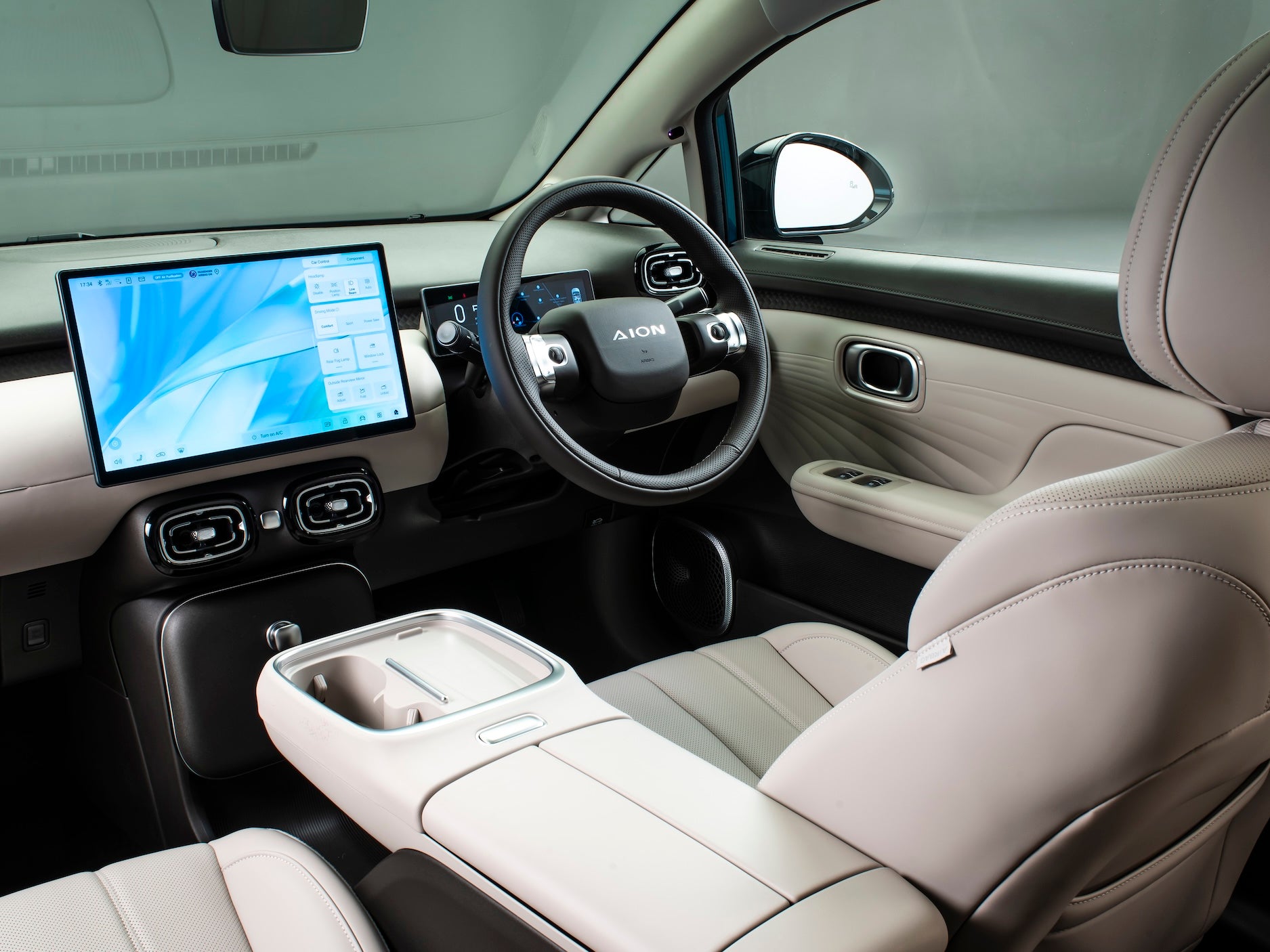 The Aion UT promises strong build quality inside, heated front seats, a 14.6in central touchscreen and a 360-degree camera (Aion)