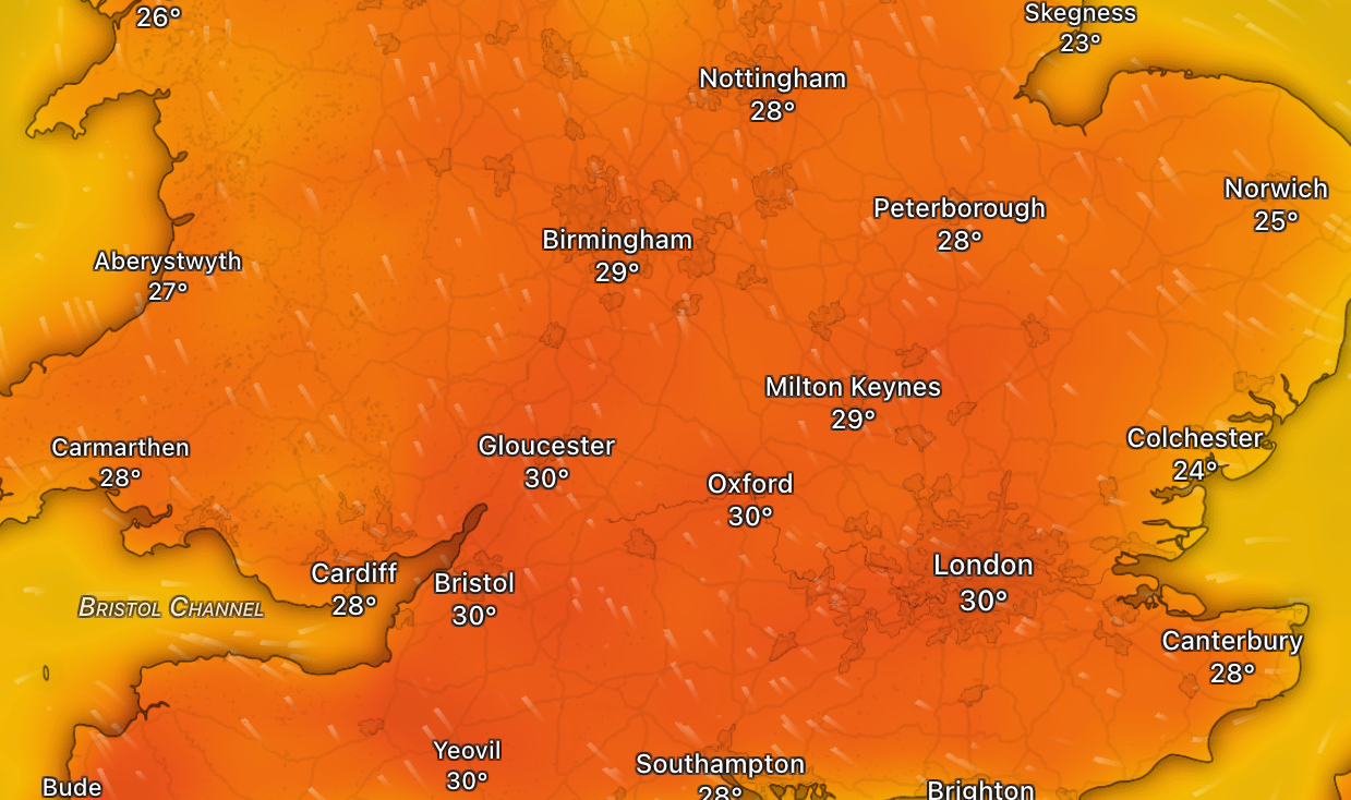 Thousands of homes and businesses without water as new heatwave looms