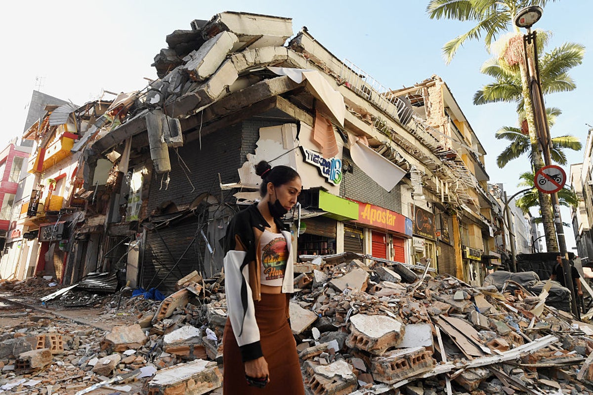 Colombia’s deadly earthquake tests new president as search for thousands of missing continues Colombia’s deadly earthquake tests new president as search for thousands of missing continues