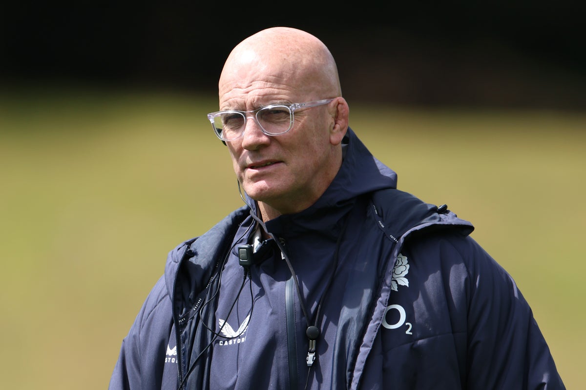 Red Roses coach John Mitchell reveals stance on controversial trial of smaller ball