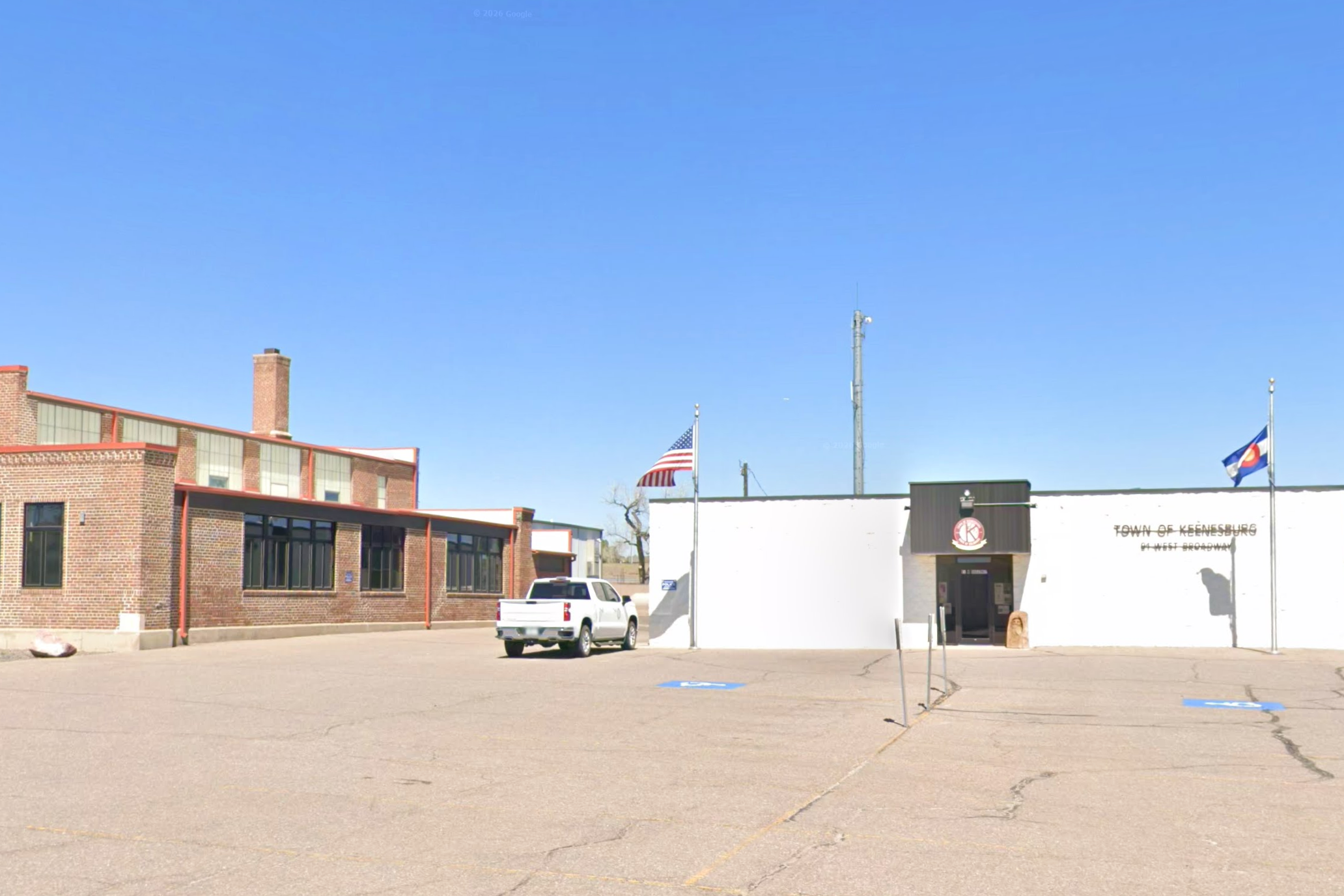 An officer at the Keenesburg Police Department pretended to arrest the boy and even posed with him for some pictures (Google Street View)