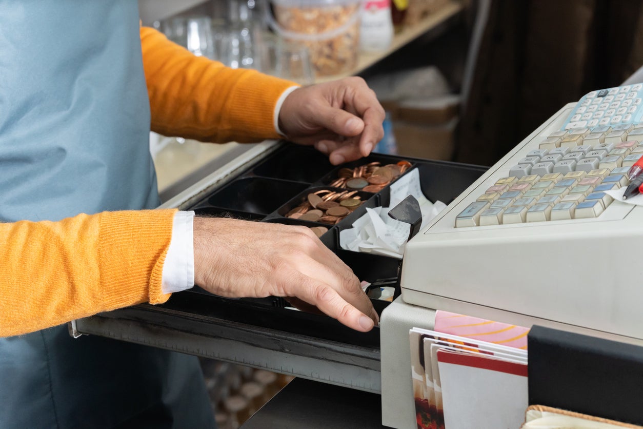 Groups supporting businesses and retailers were in support of the bill, which would allow cash transactions to be rounded to the nearest 5 cent (Getty Images)