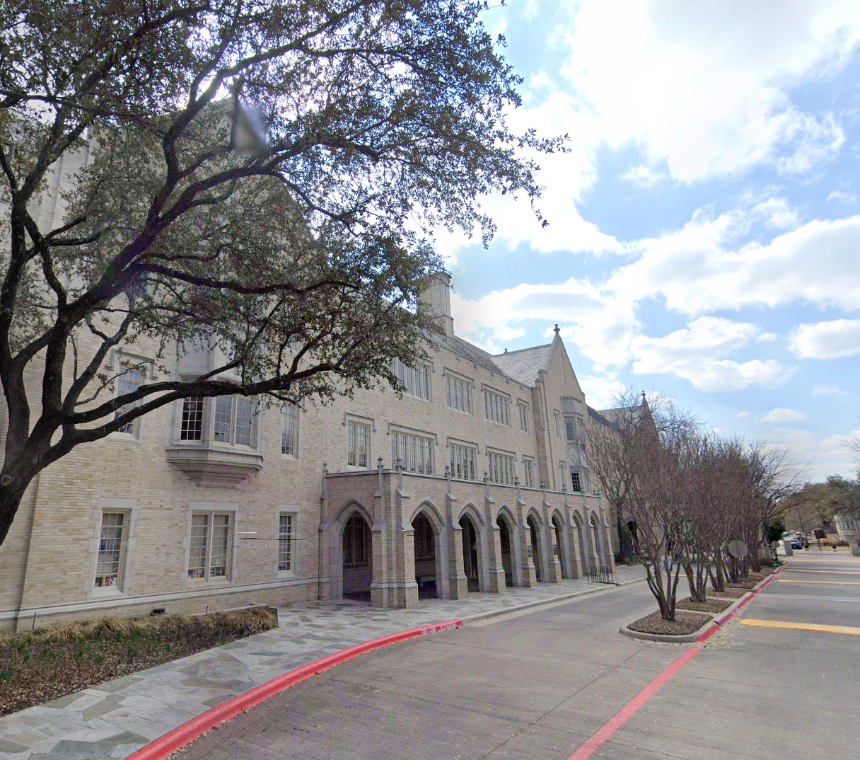 Texas megachurch sued by its governing body who claim leaders changed the bylaws without telling congregants
