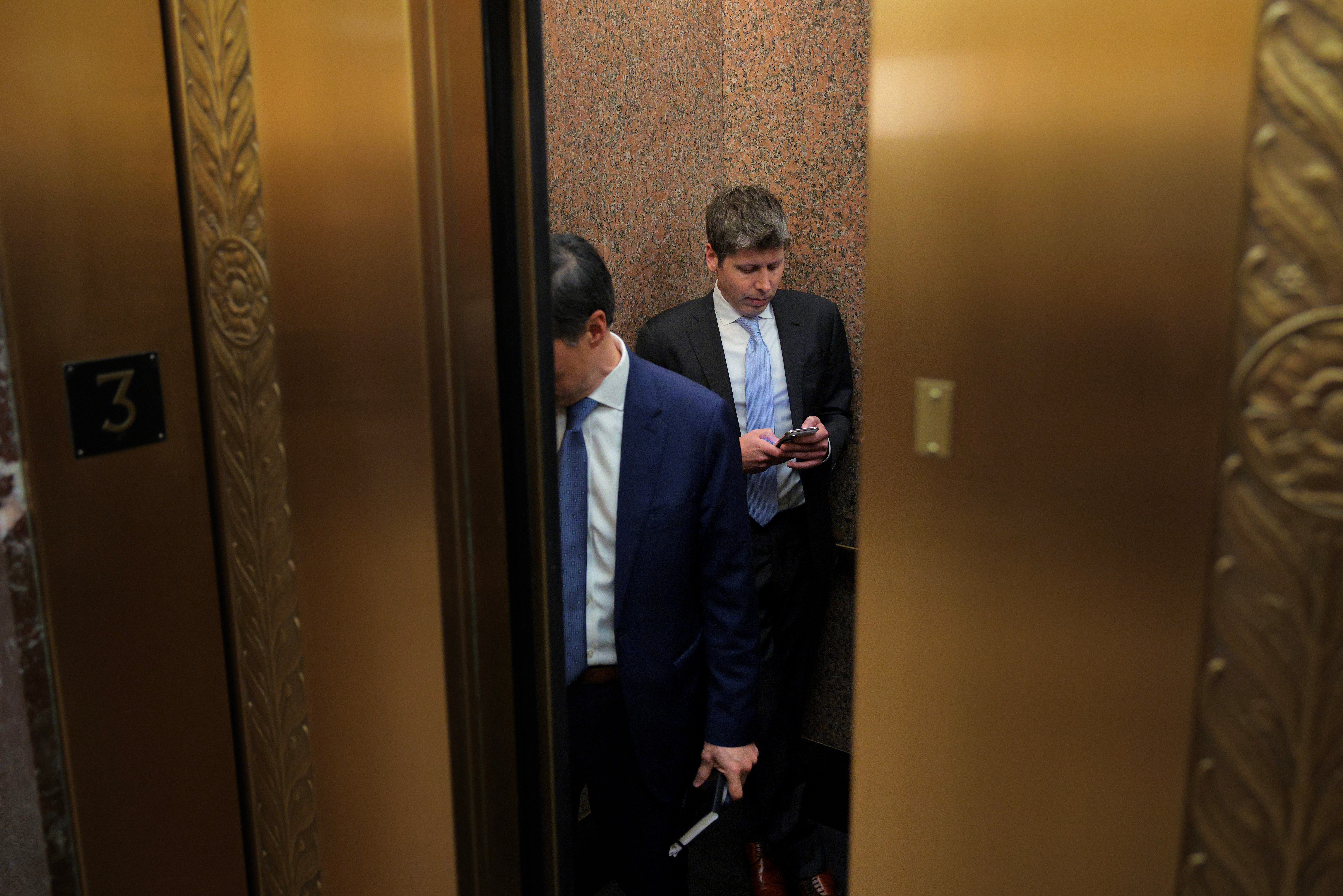 Taking the stairs over using the lift could decrease the risk of an early death