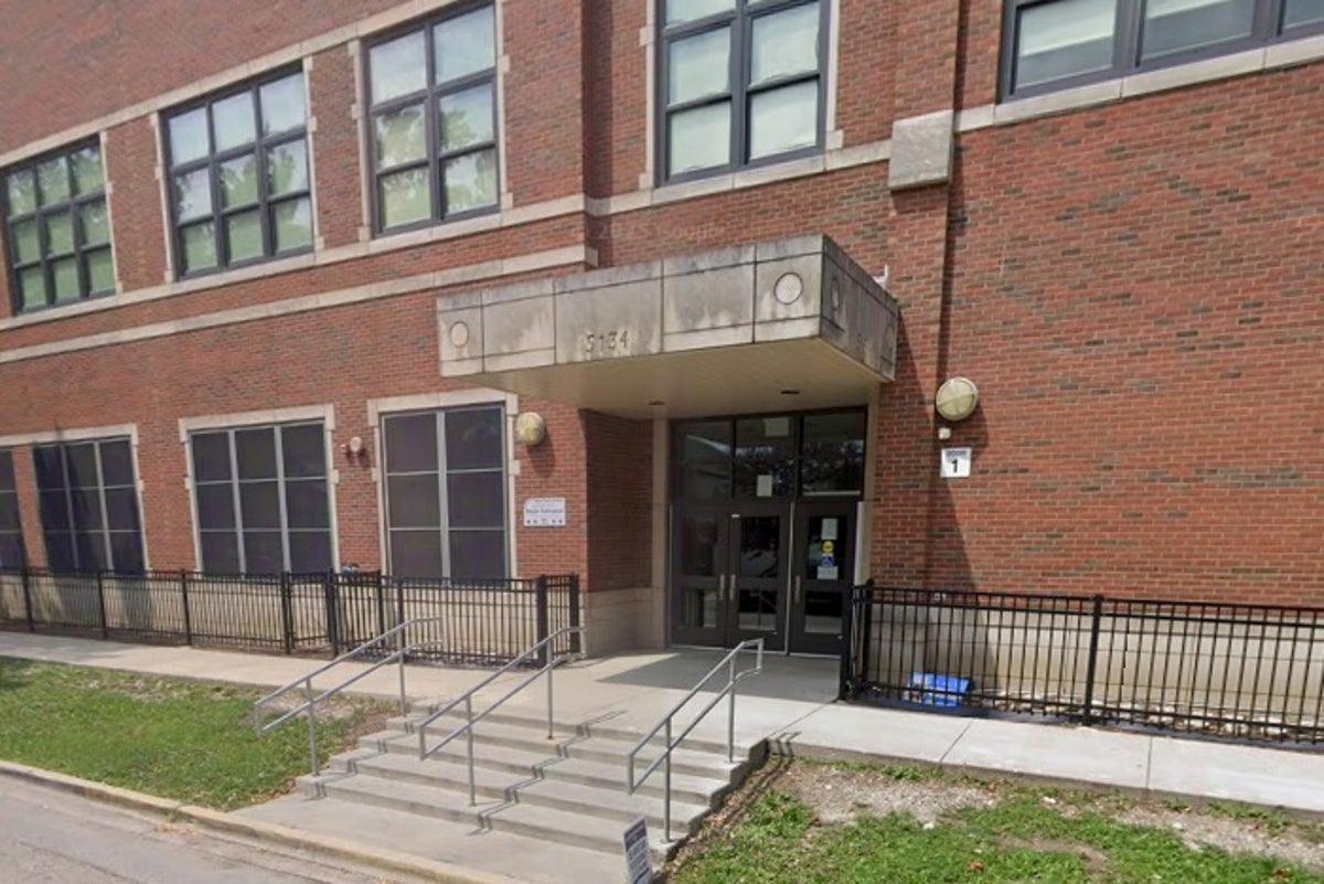 Two custodians found shot dead in apparent murder-suicide at Chicago elementary school