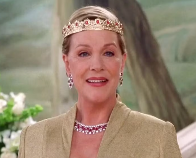 Julie Andrews turned down many offers to return in 'Princess Diaries 3' (Disney)