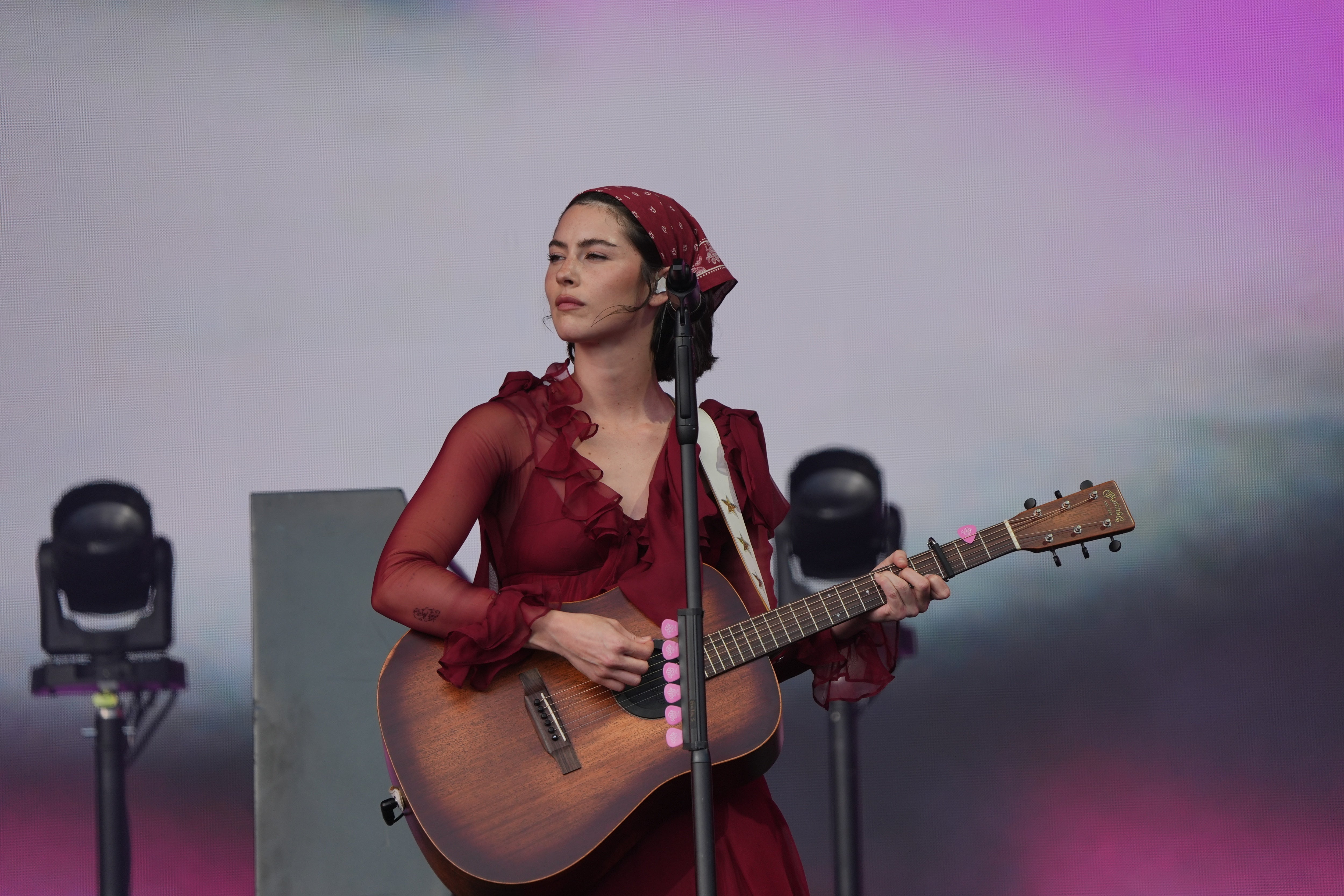 Gracie Abrams sported a bandana during her 2025 set at Glastonbury