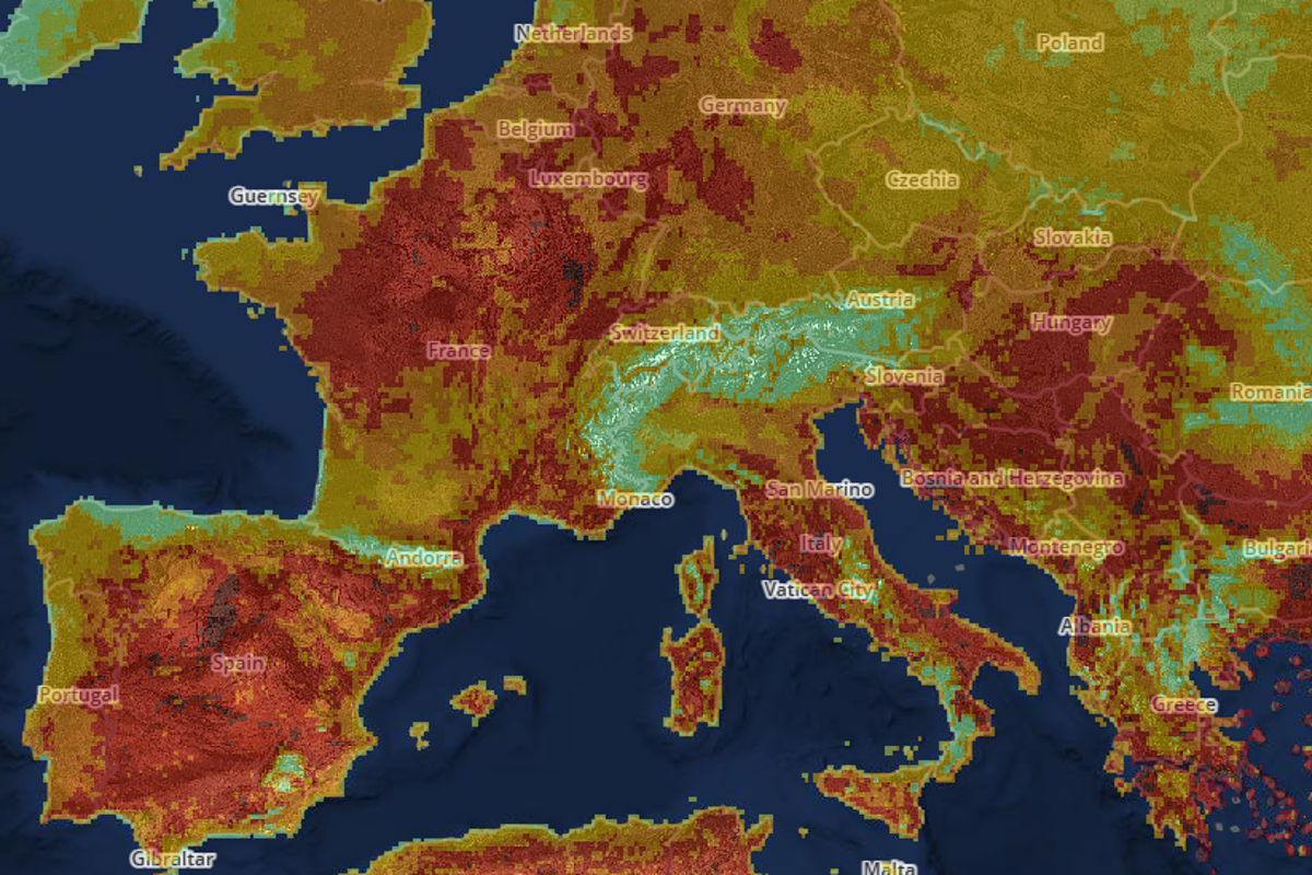 France and Spain face extreme wildfire risk as temperatures reach 42C