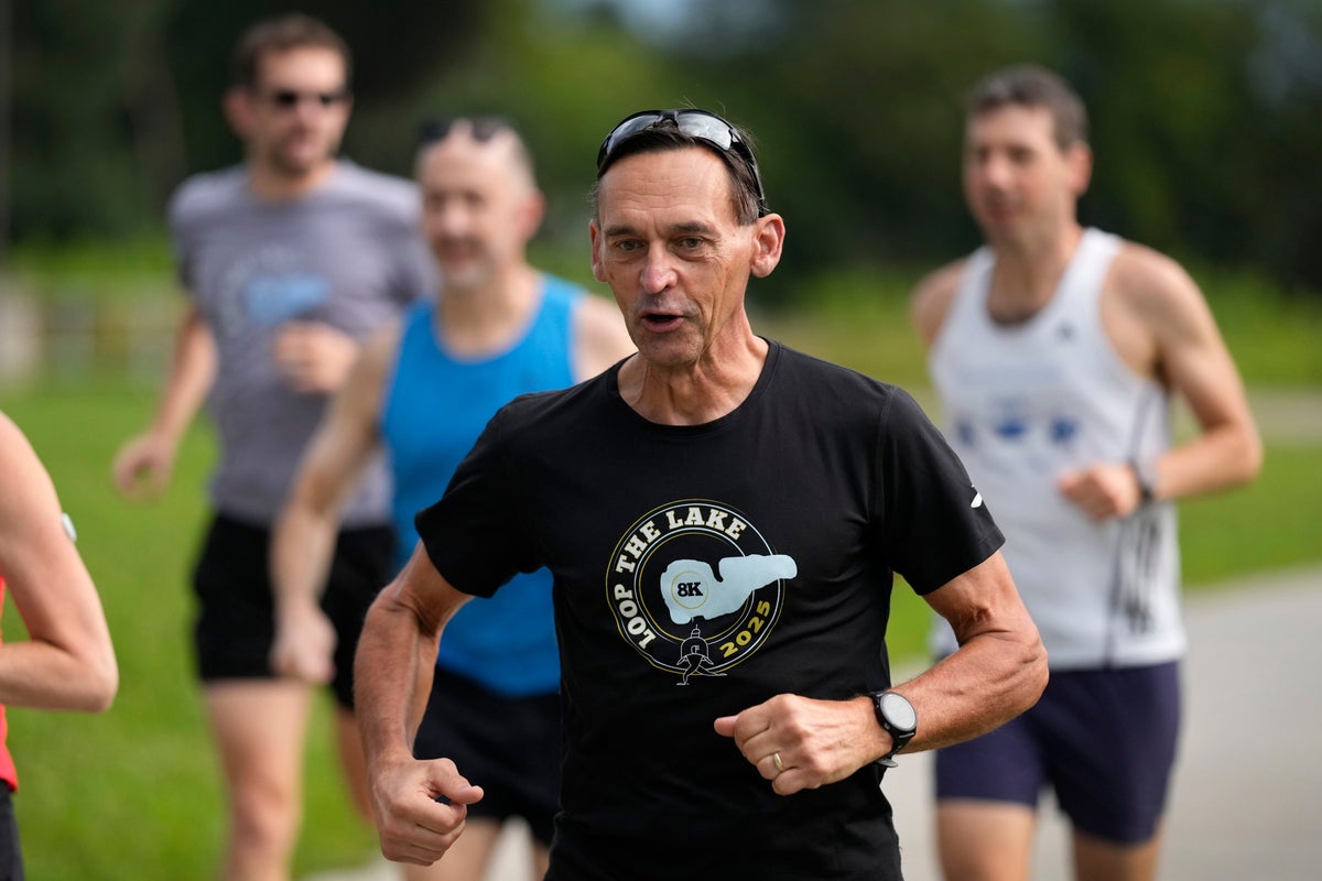 Warmer conditions prompt marathon organizers to adjust race planning to protect runners