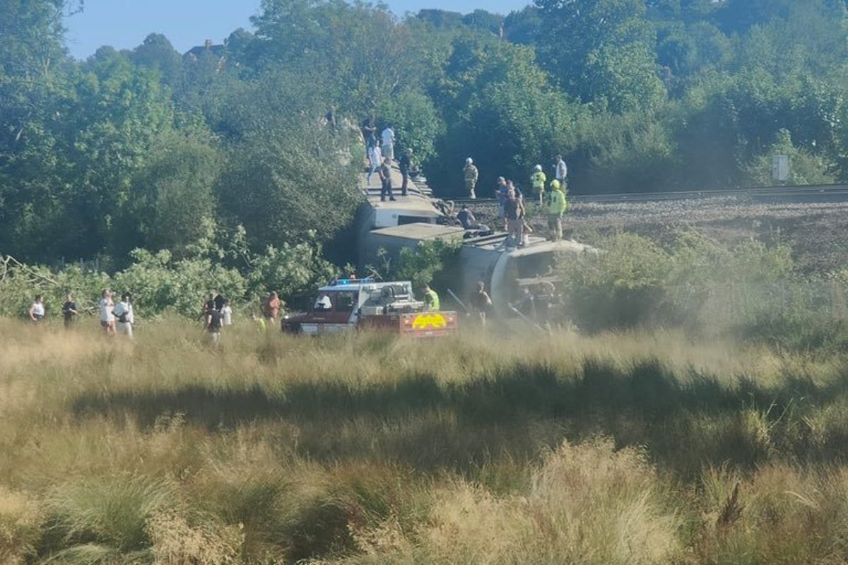 Lewes train derailment latest: Major disruption on commuter lines as emergency services attend incident