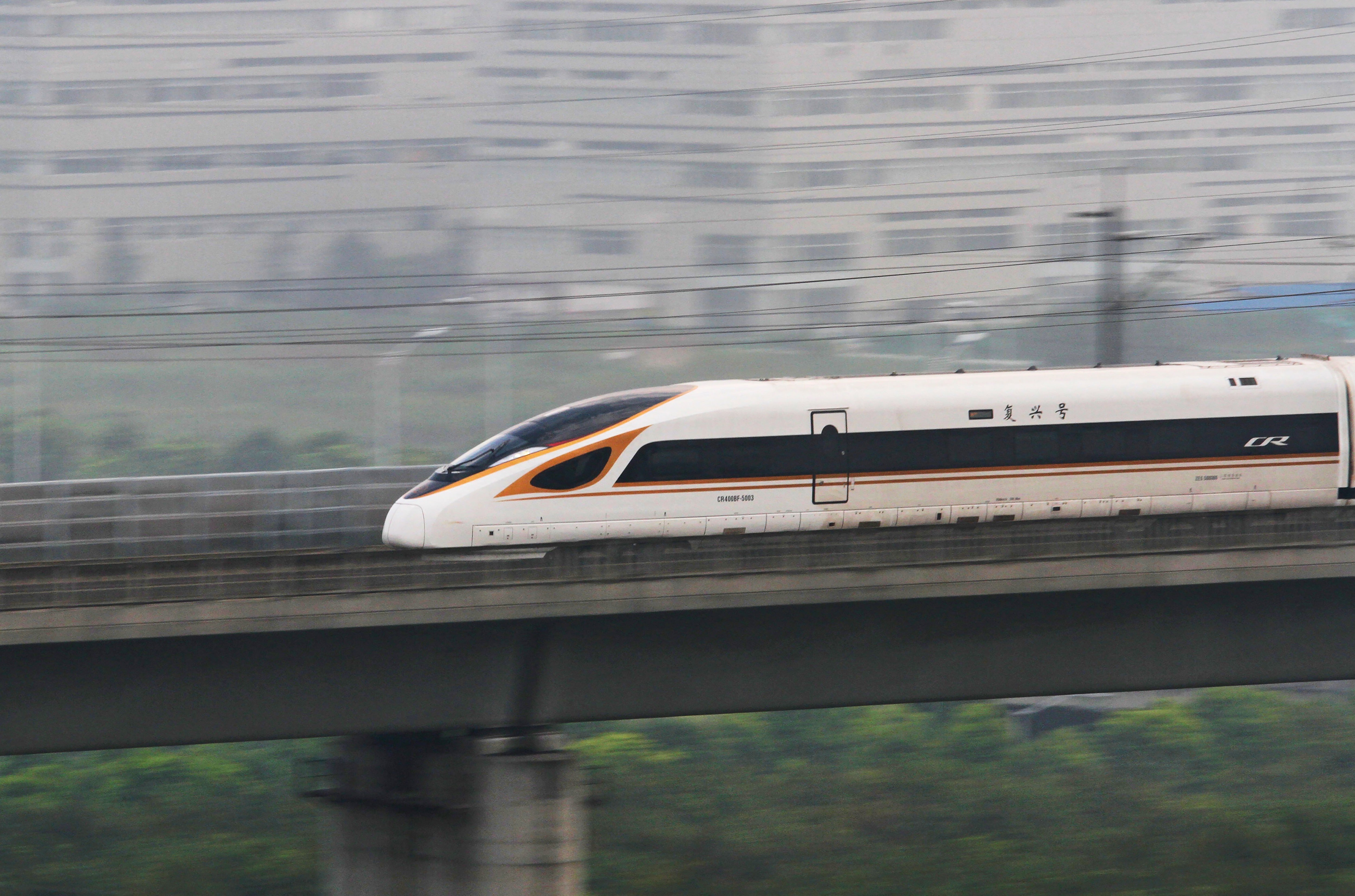 China's Experimental Maglev Train Breaks World Record for Short-Distance Acceleration to 800km/h