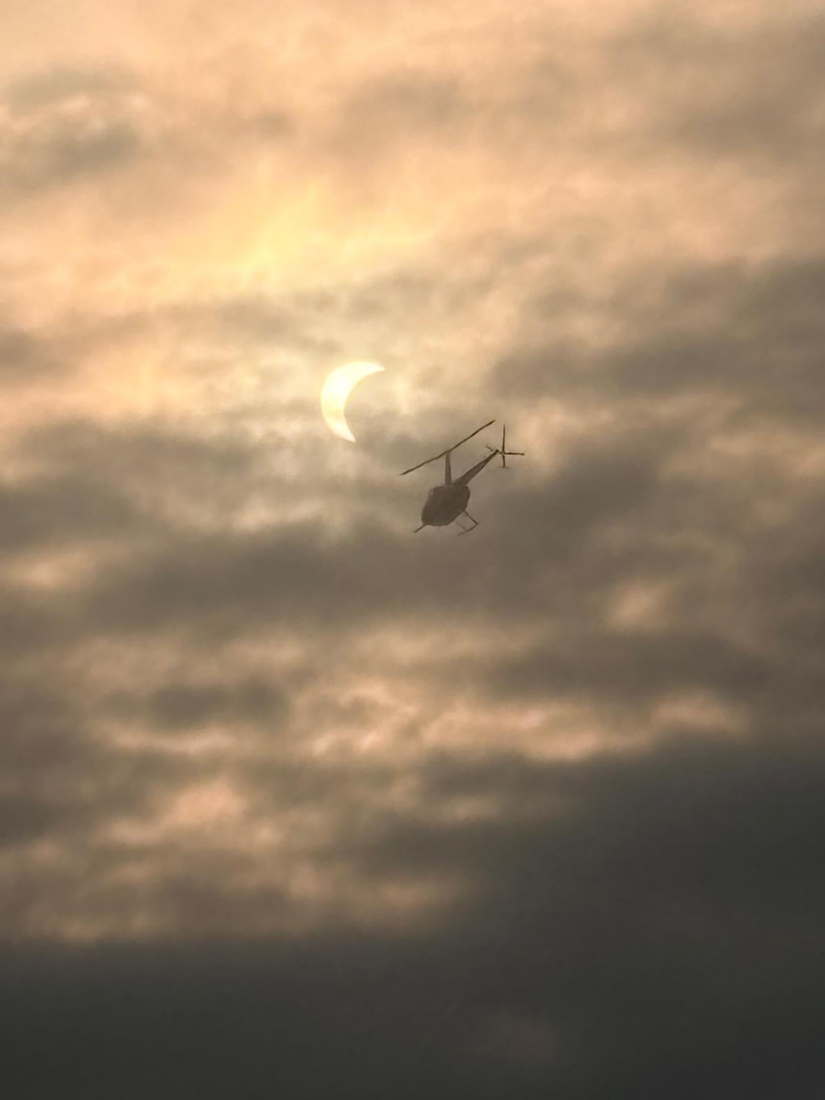 Cloud coverage begins to disrupt the eclipse in Santander