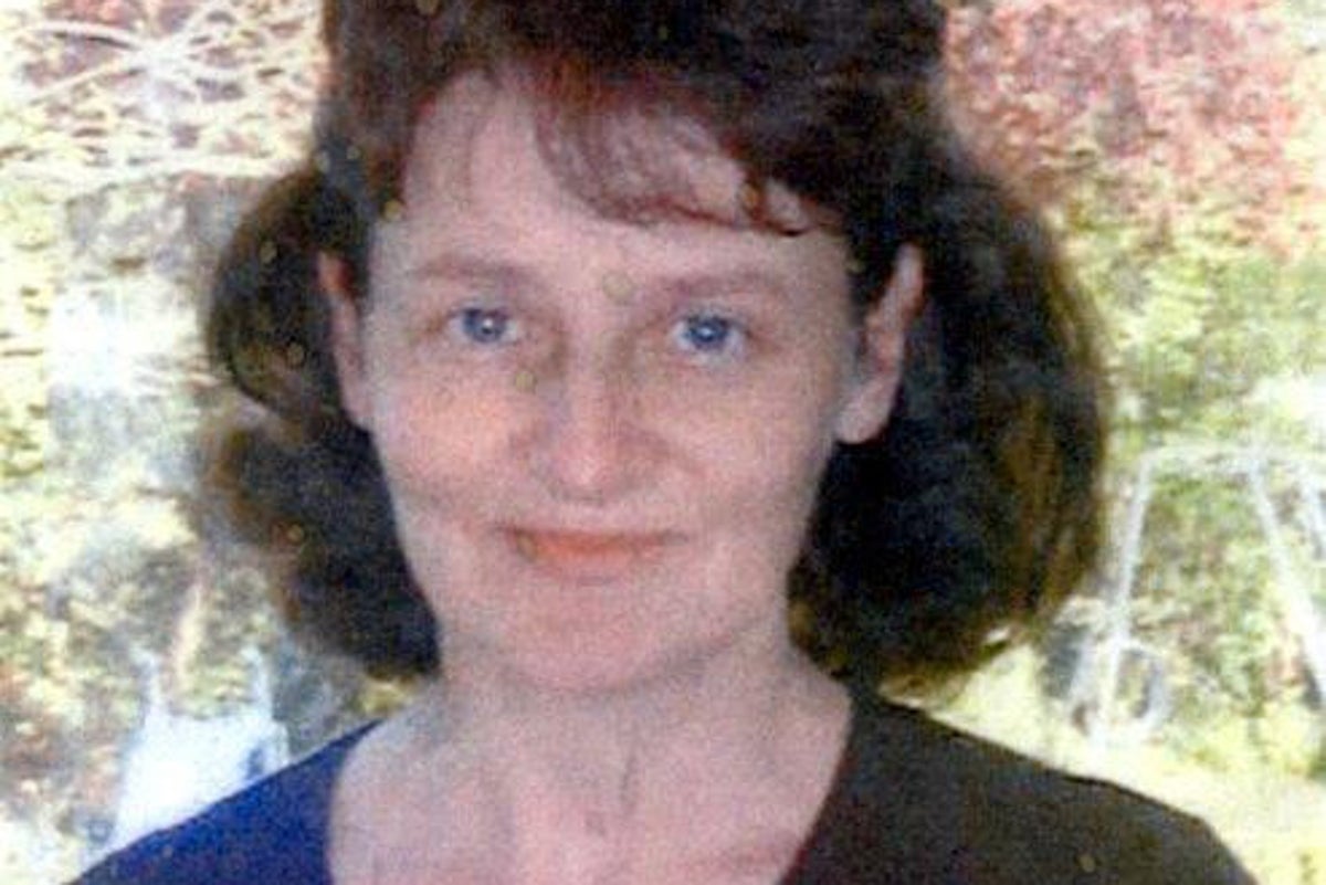 Linda Razzell’s family makes fresh demand to her killer about her missing body