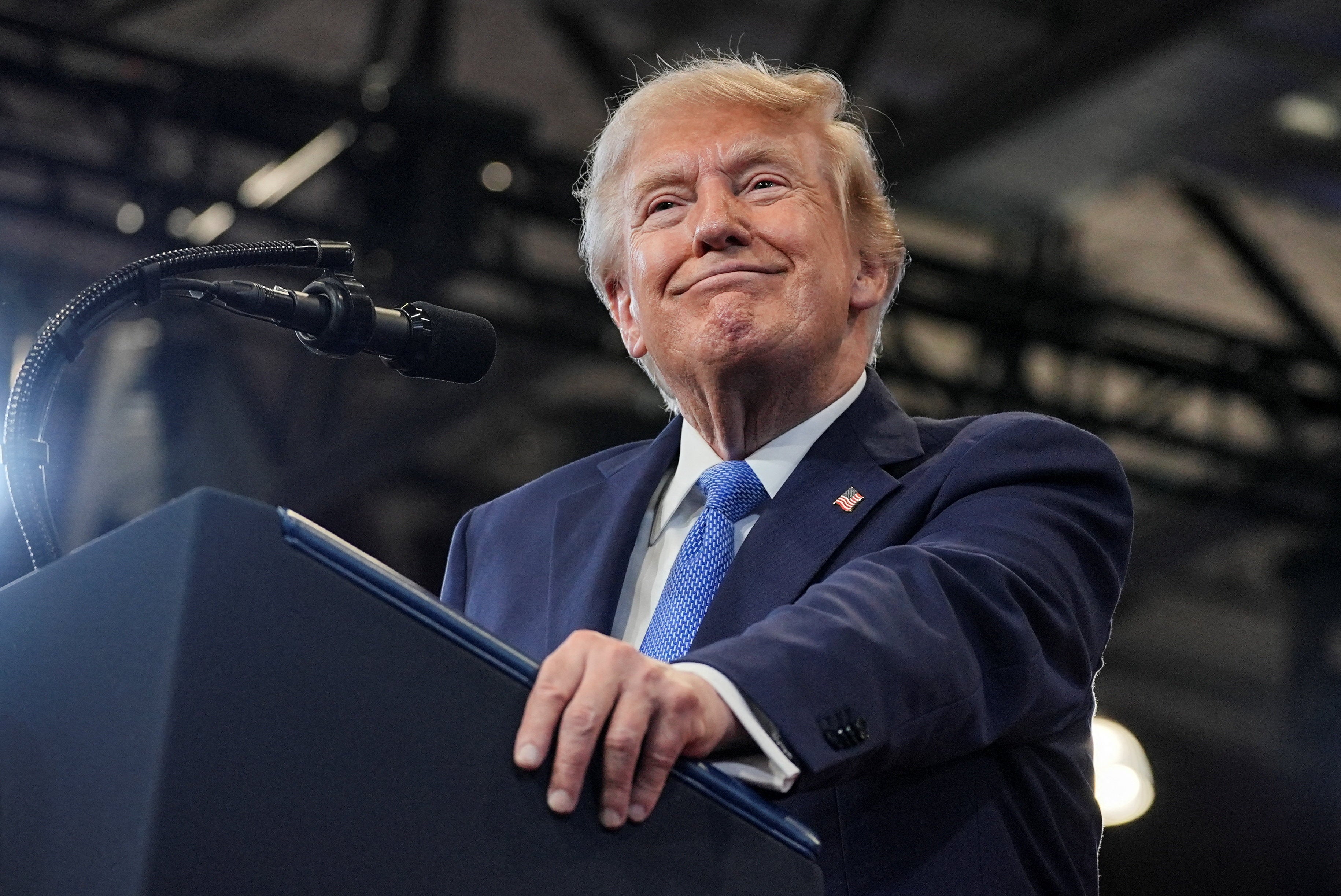 https://static.independent.co.uk/2026/08/14/21/2026-08-14T201626Z_954804708_RC2KYMAJJP6G_RTRMADP_3_USA-TRUMP.JPG?trim=2,0,2,0&width=1200&height=800&crop=1200:800