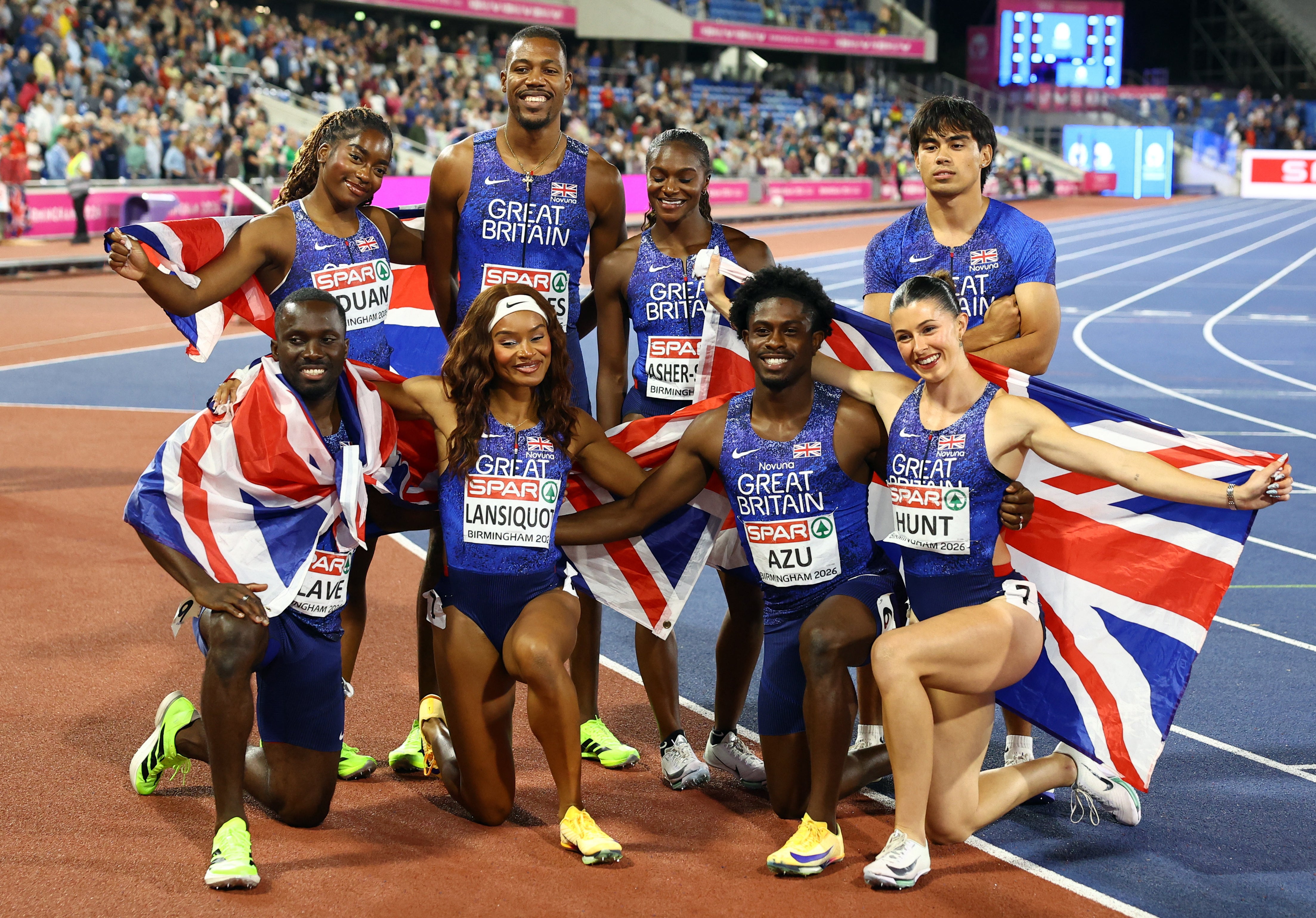 GB won a golden double in the relays on Saturday night