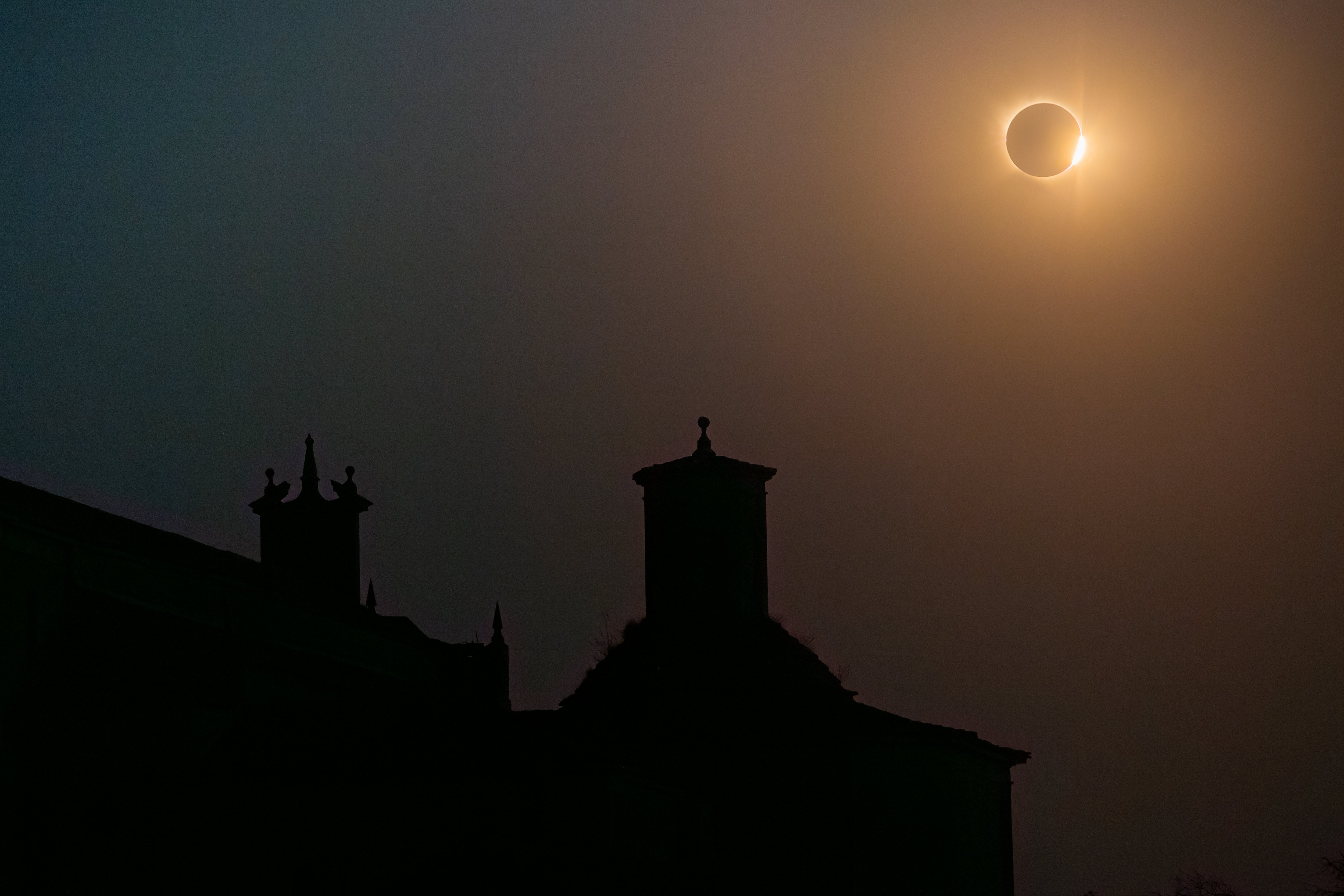 Maximum coverage will occur shortly after midnight EDT (AFP/Getty)