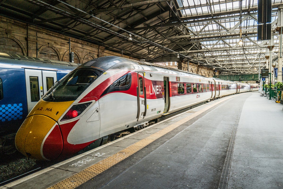 Major rail disruption as overhead wire damage causes chaos at London King’s Cross