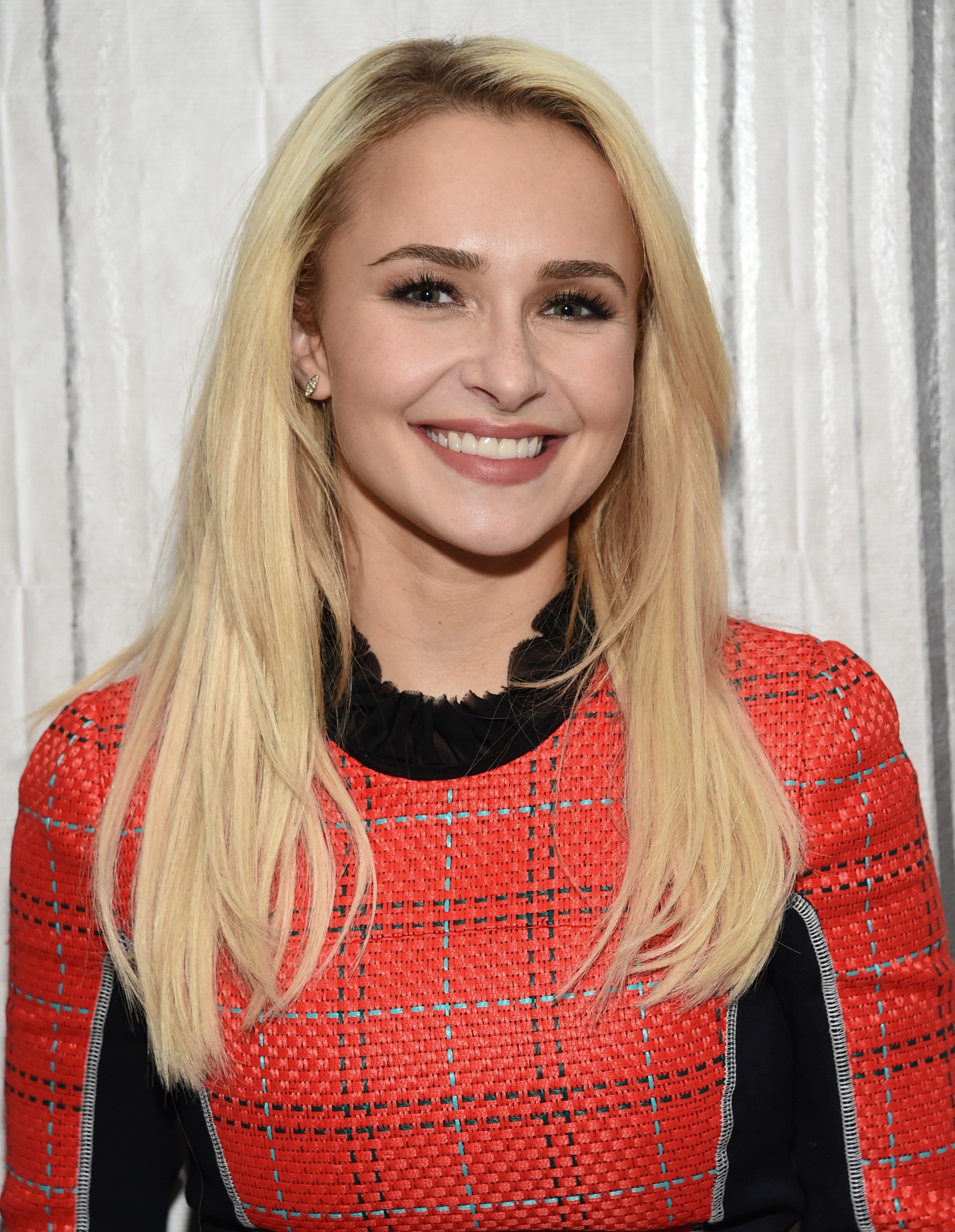 Hayden Panettiere (2017 Invision)
