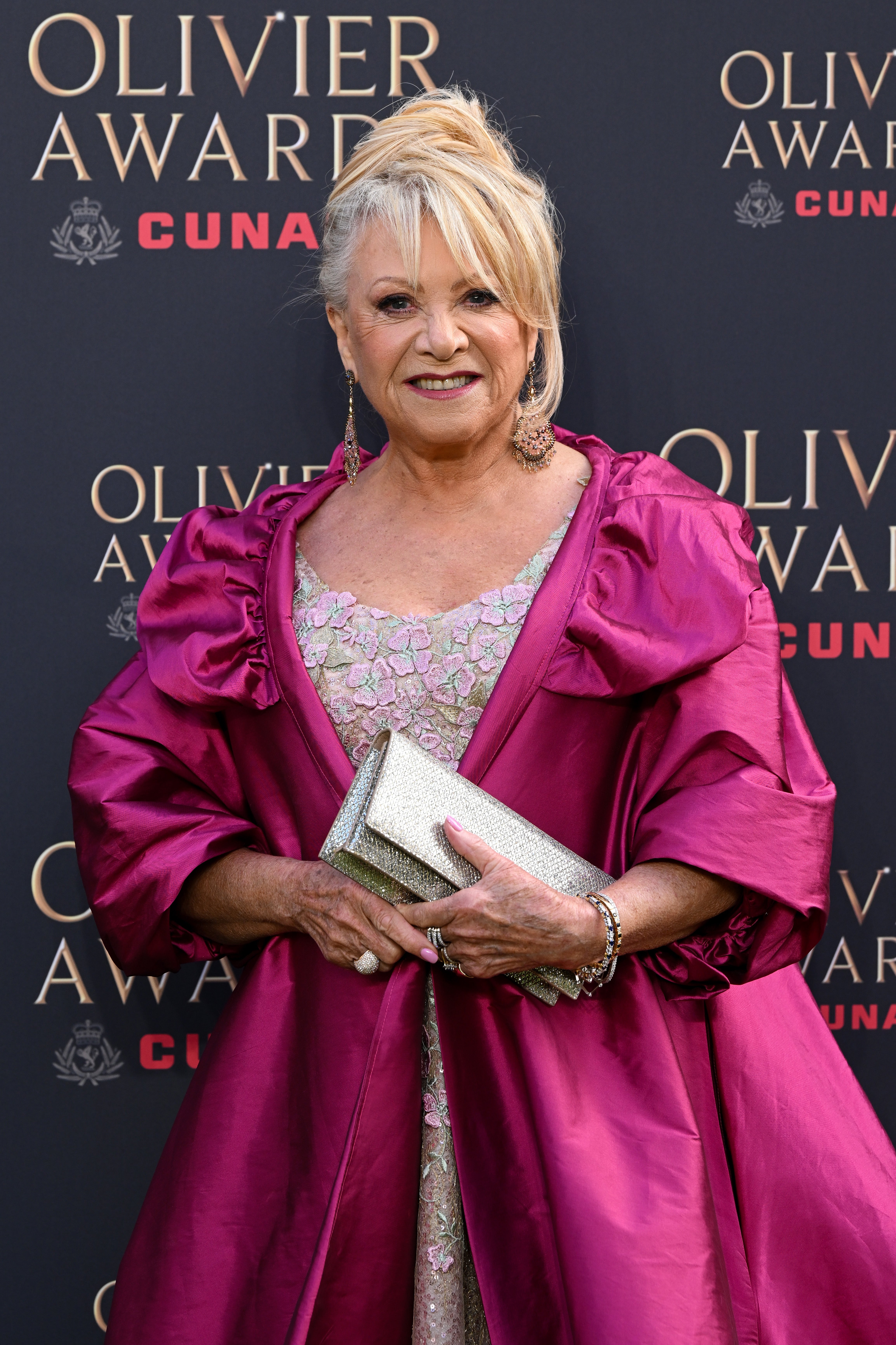BBC presenter Elaine Page admits she developed &lsquo;dreadful&rsquo; sleeping pill addiction during theatre career