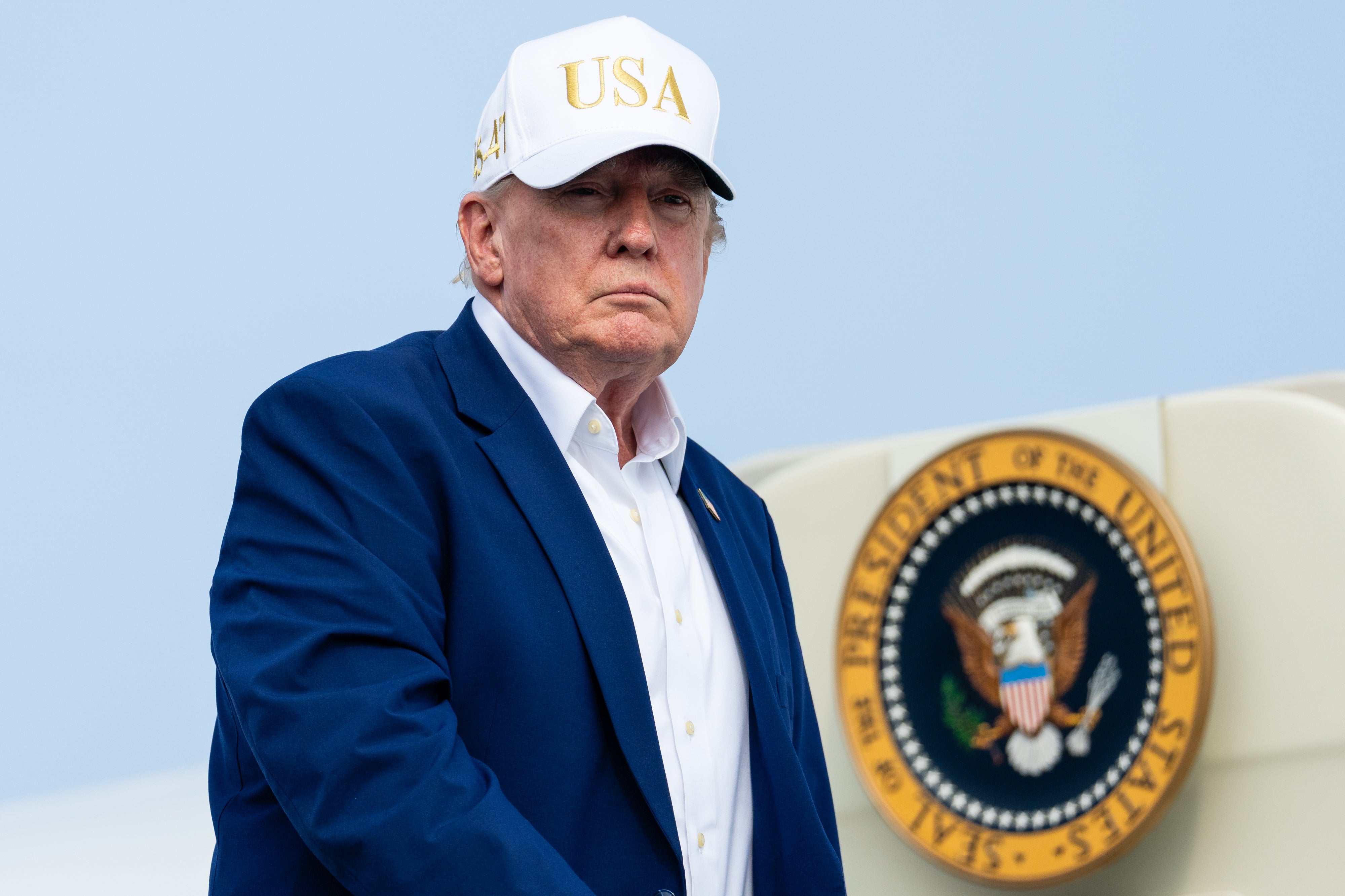 President Trump renewed his "Milktoast" insult against Fox News host Shannon Bream after her show aired outdated footage of the White House ballroom construction