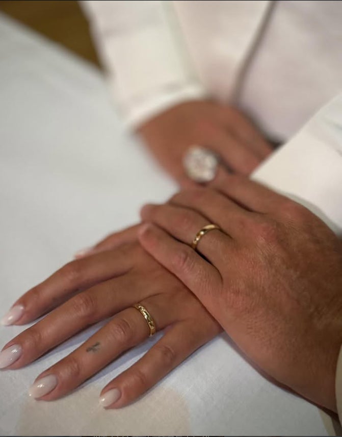The couples’ event stands in contrast to many celebrities’ big-ticket weddings