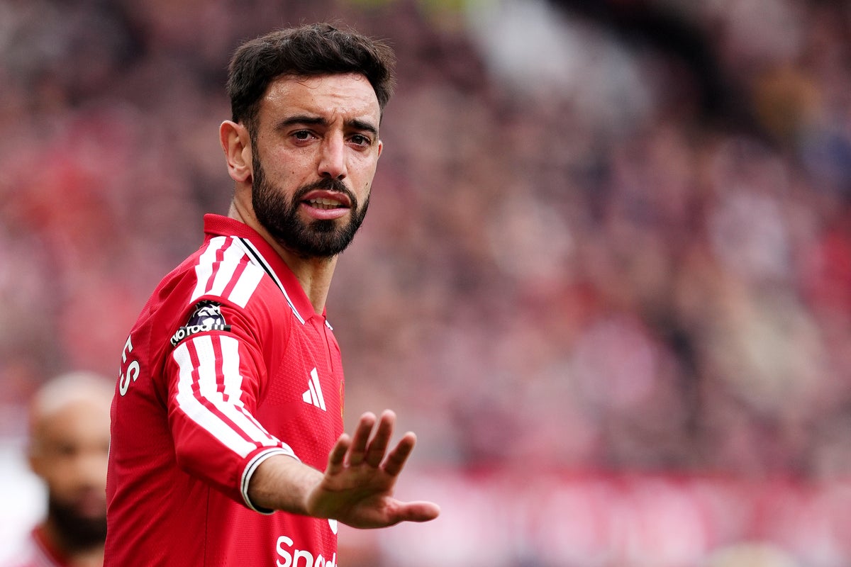 Bruno Fernandes wins PFA Player of the Year as Manchester United captain rewarded for assists record