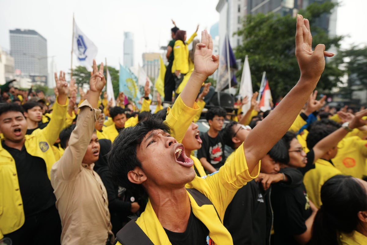 The top photos of the day by AP's photojournalists