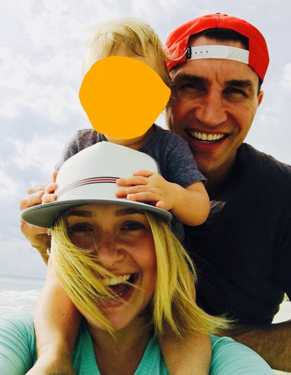 Klitschko posted this image of Panettiere and his daughter, Kaya, on social media as he paid tribute after her death