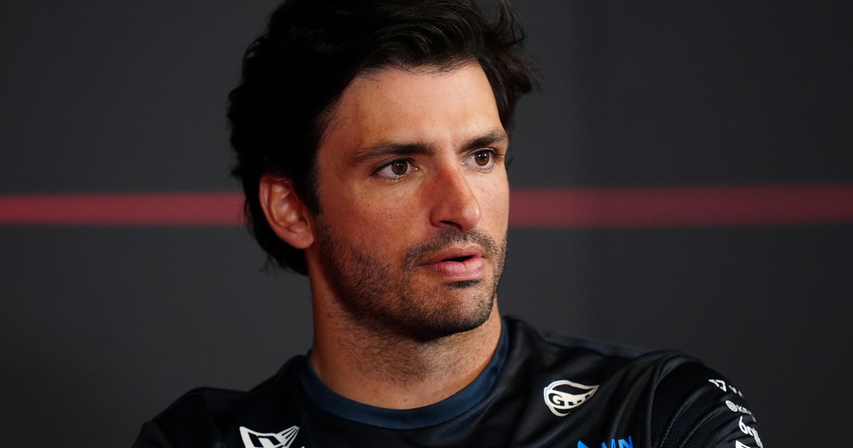 Carlos Sainz makes decision on his F1 future after months of speculation |  The Independent