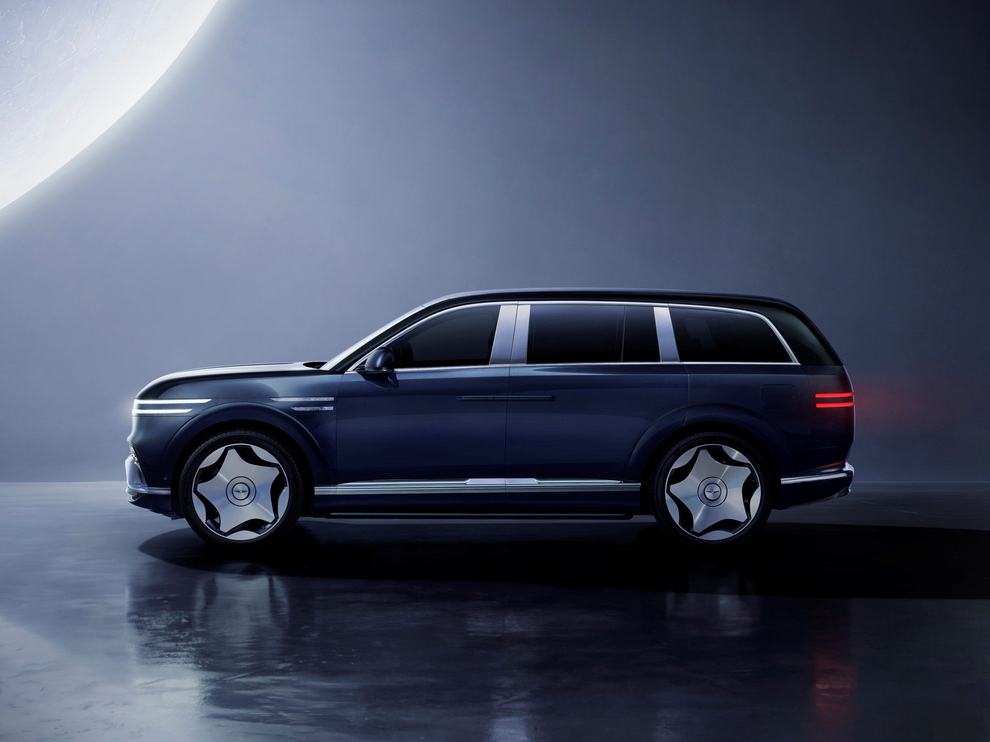 The Genesis GV90 is longer than a Range Rover and only marginally shorter than a Rolls Royce Cullinan