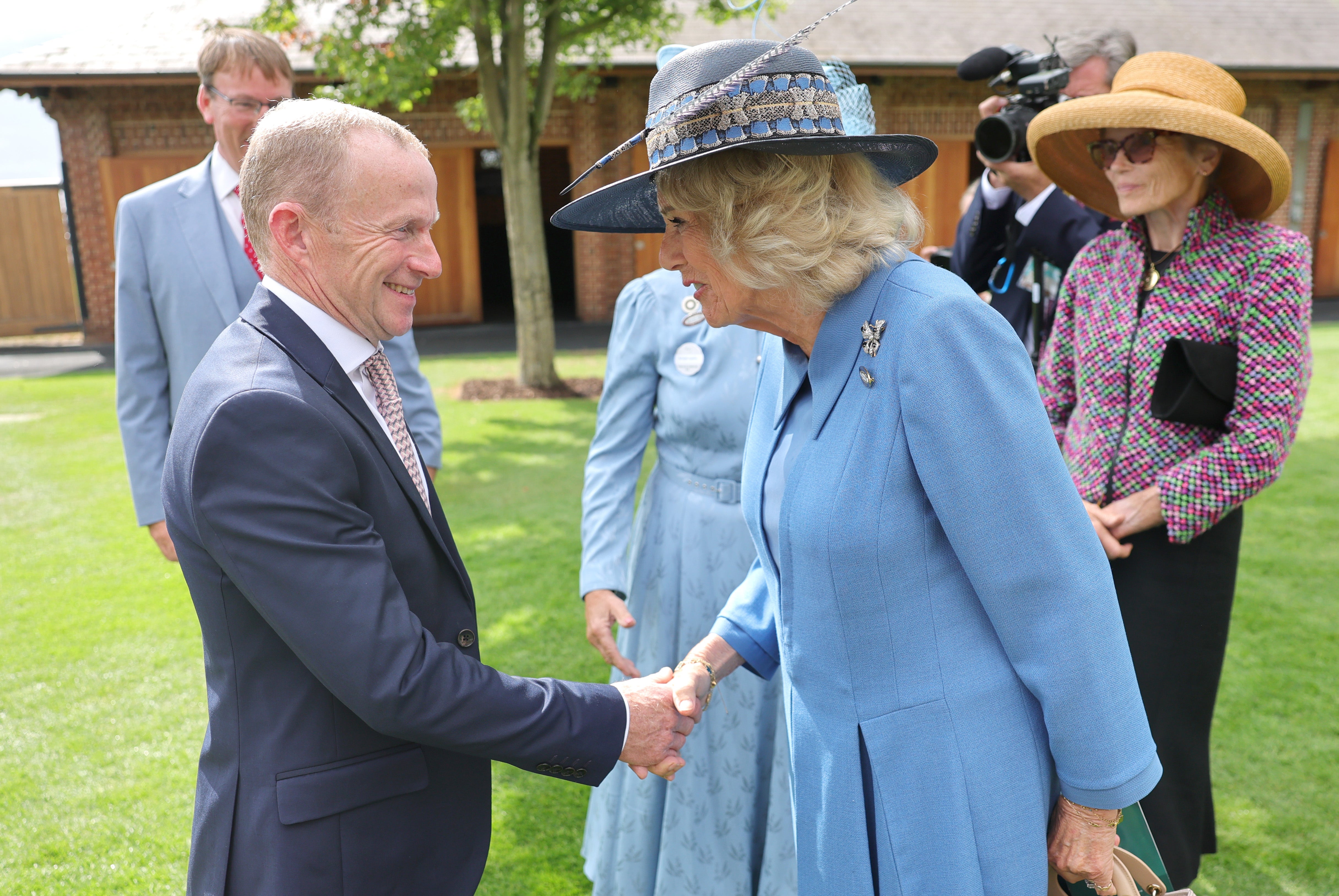 Camilla speaks to jockey Joe Fanning (Chris Jackson/PA) (PA Wire)