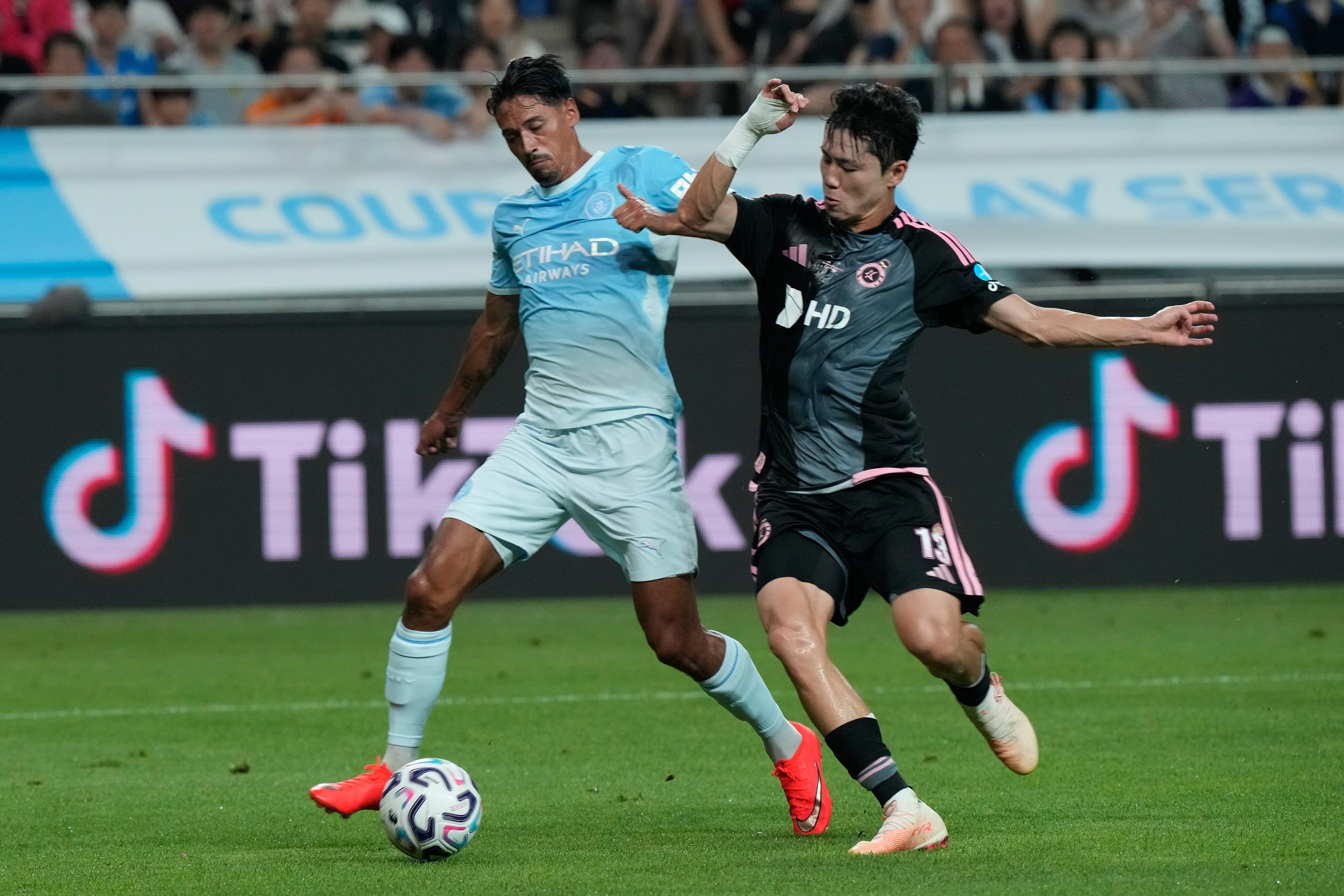 MAN CITY-REIJNDERS