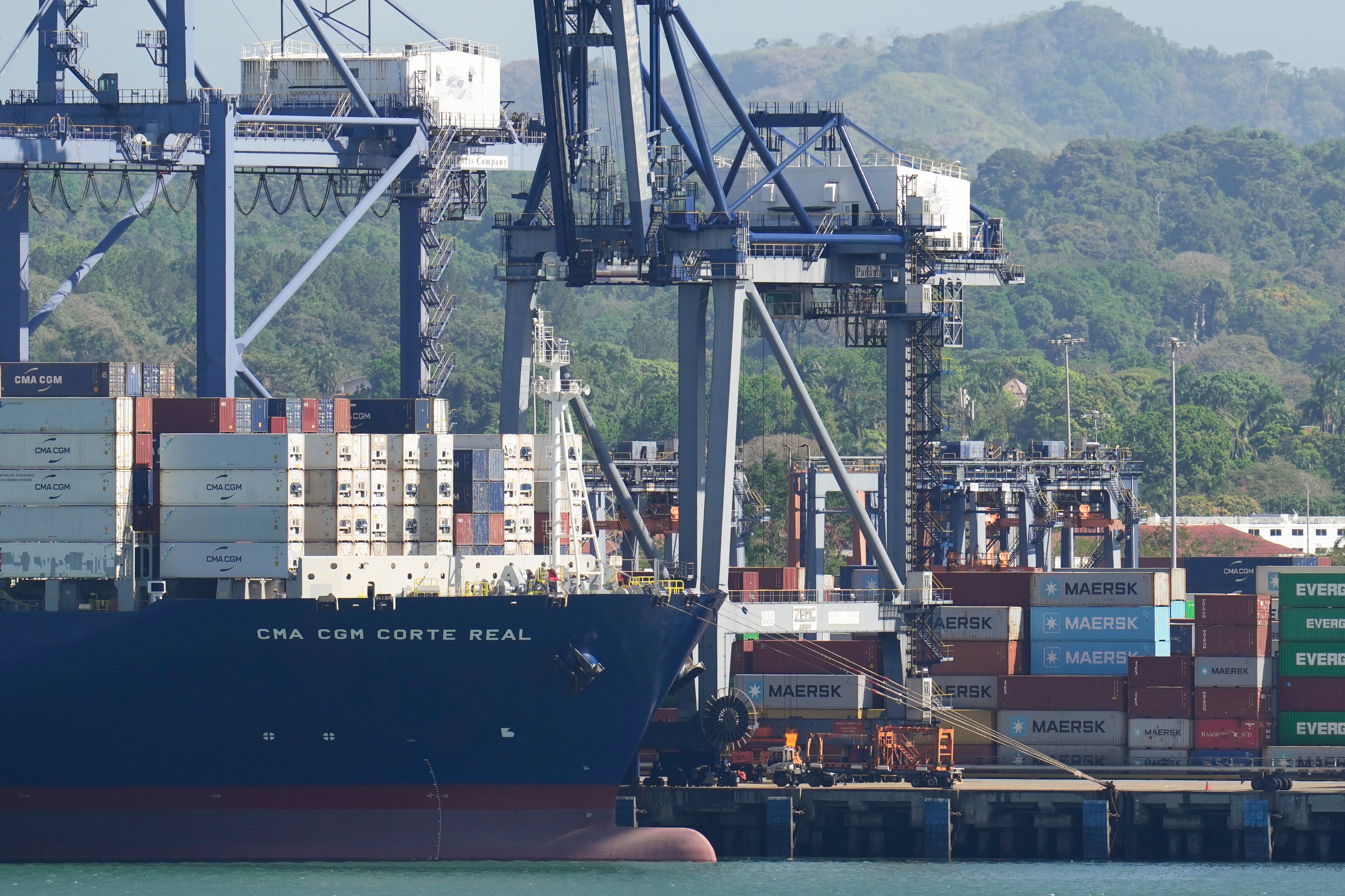 HONG KONG-PANAMÁ-PUERTOS