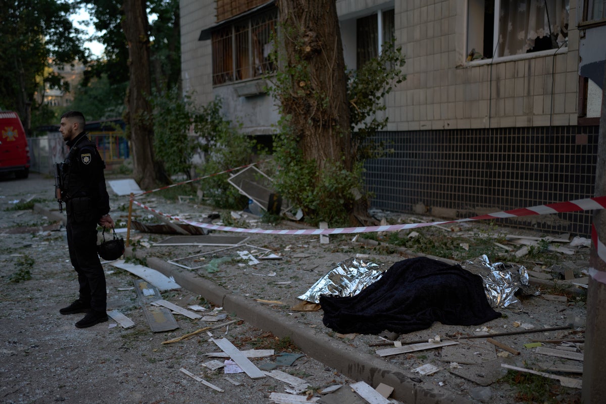 Russian missile strikes in Kyiv result in at least six deaths